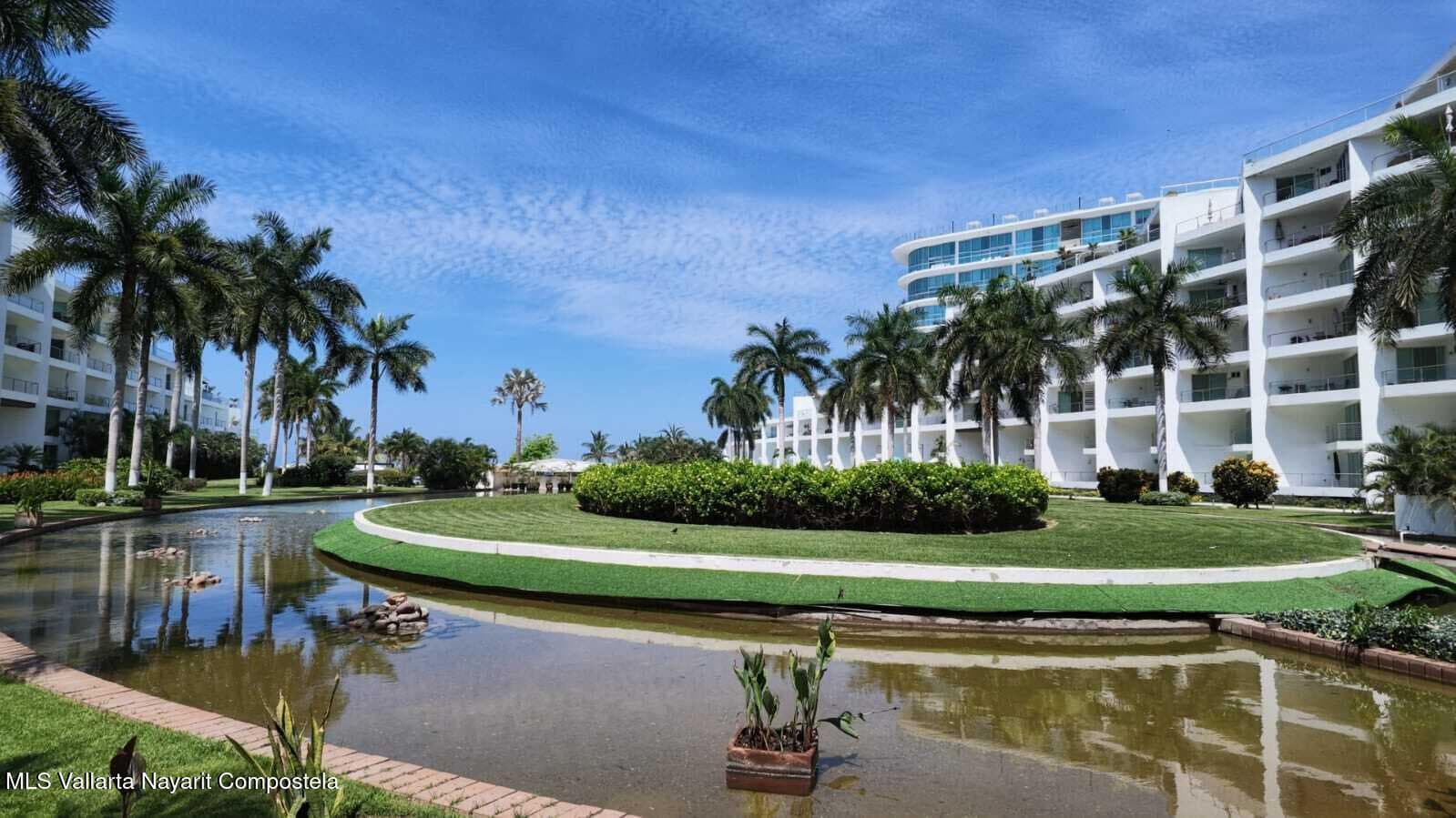 435 Av. Paseo de los Cocoteros 27