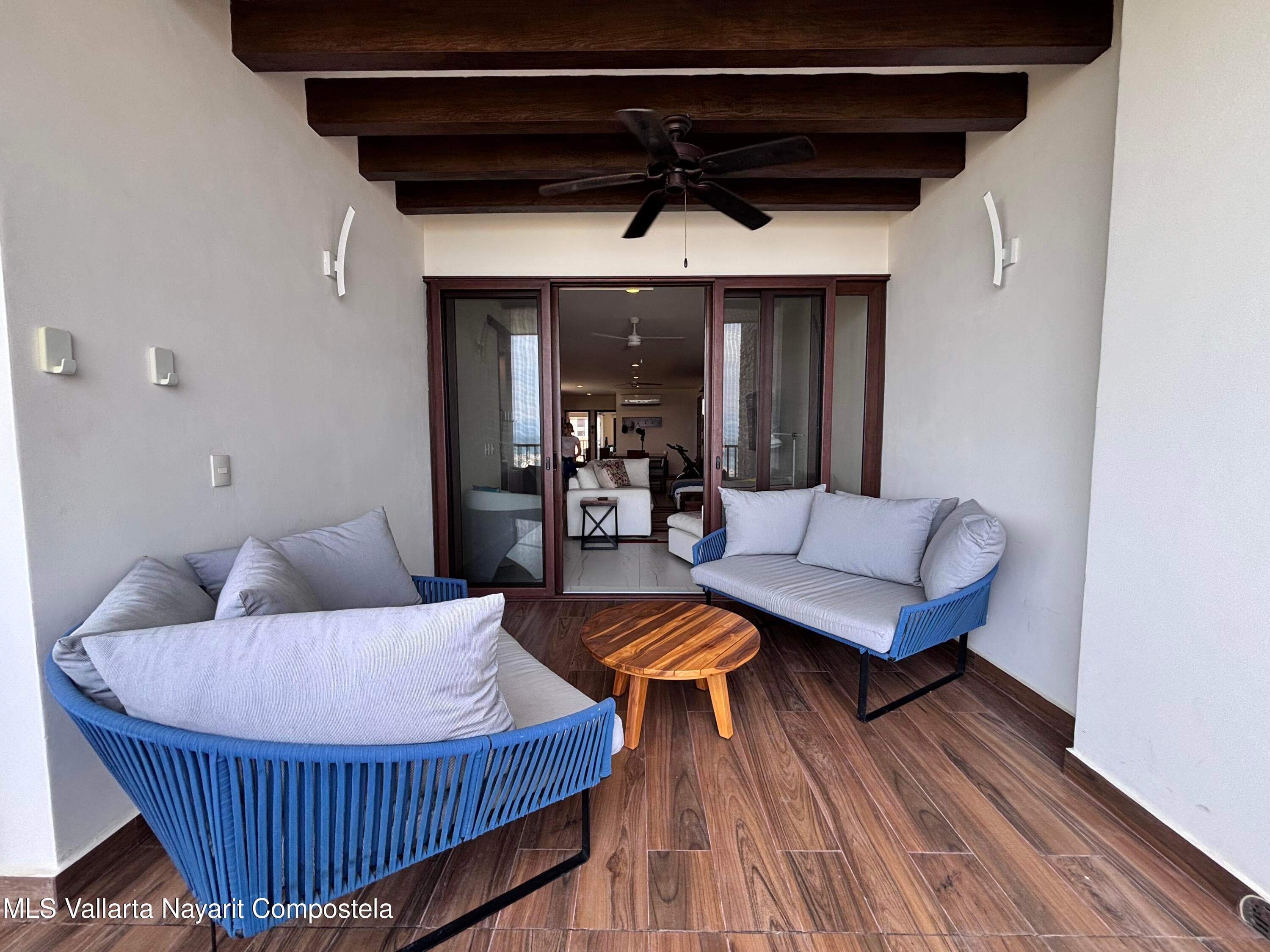 Canuva Lux 6