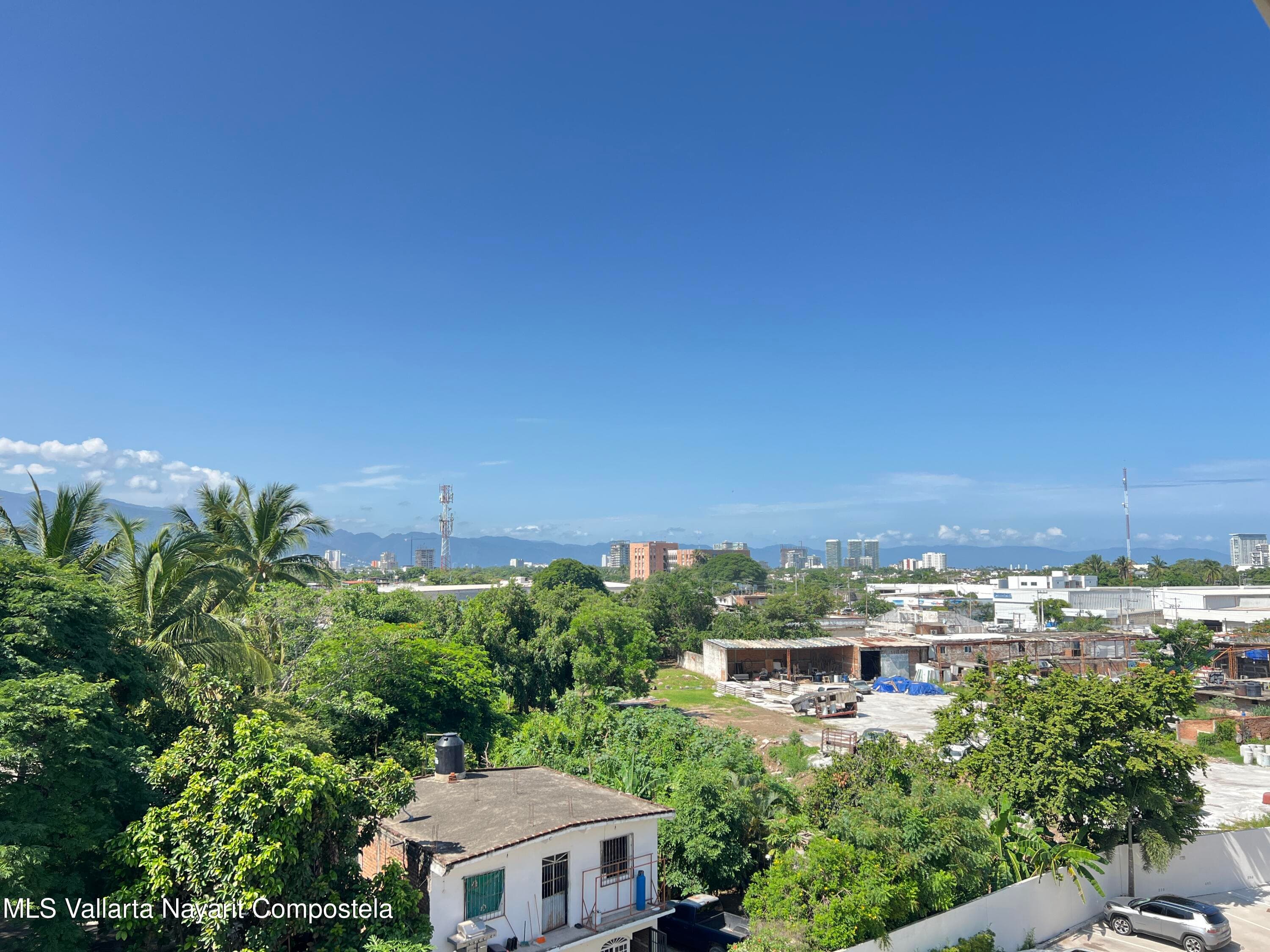 1200 Avenida Mexico 5