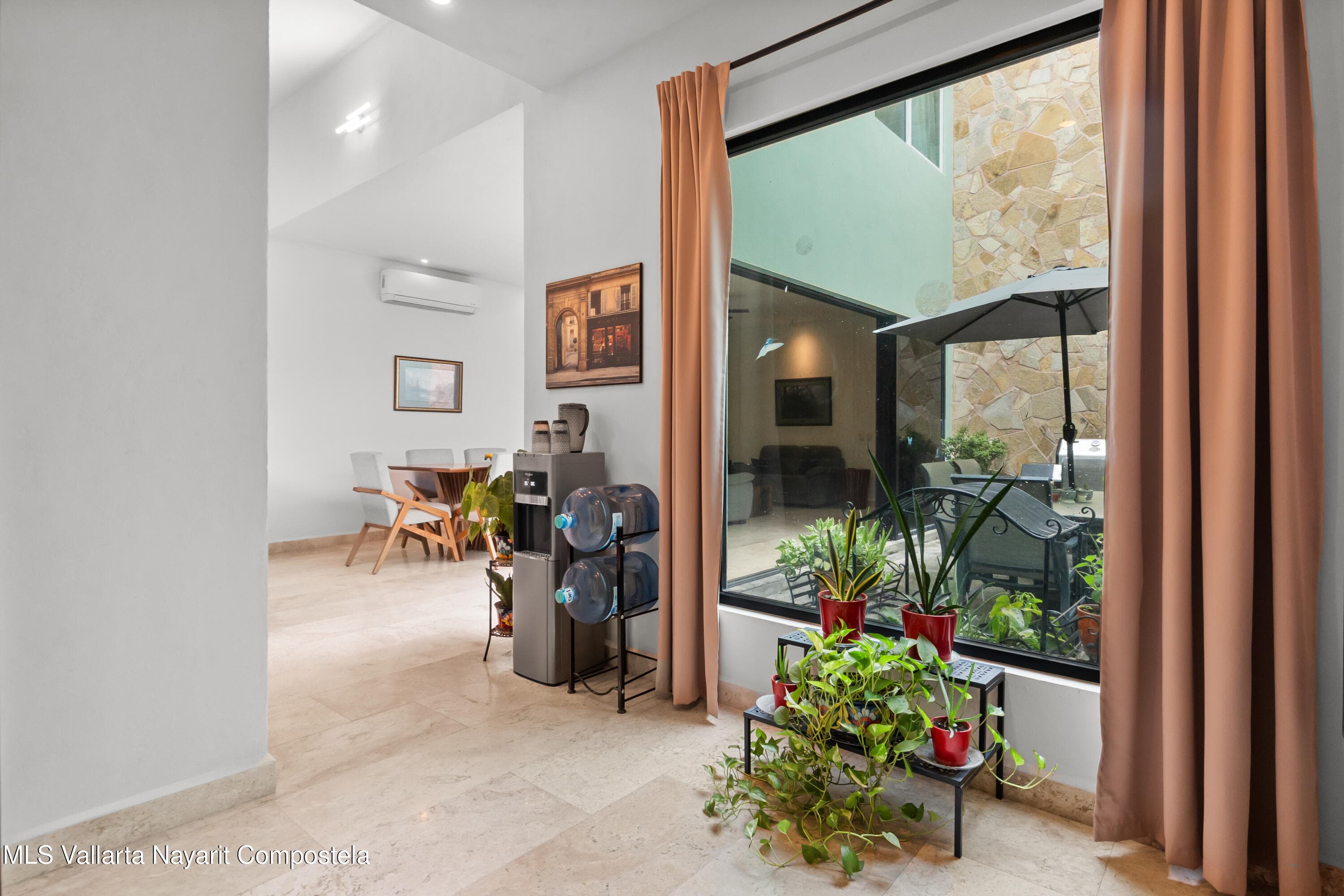 18 Av. Palma Real 8