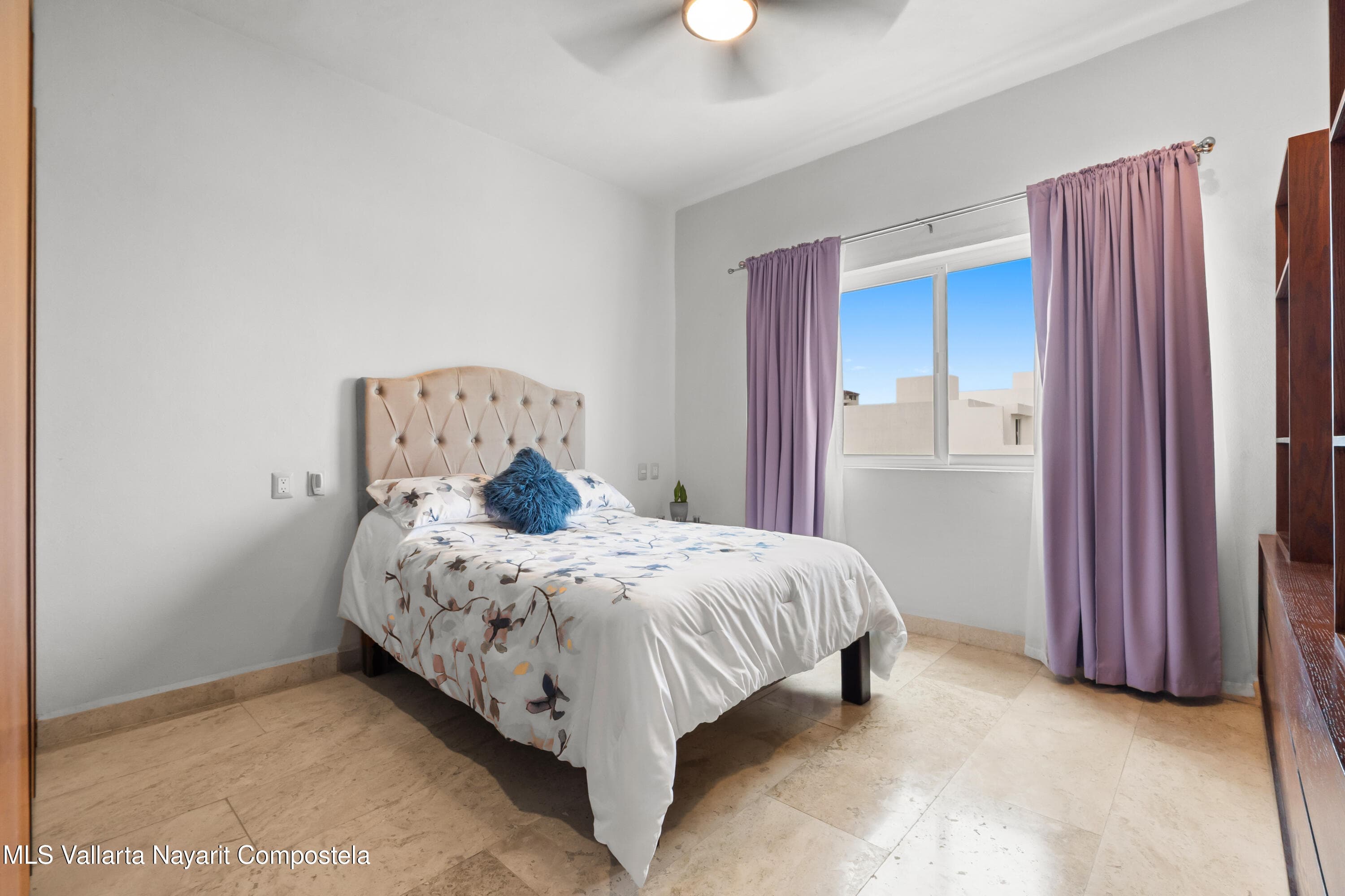 18 Av. Palma Real 24