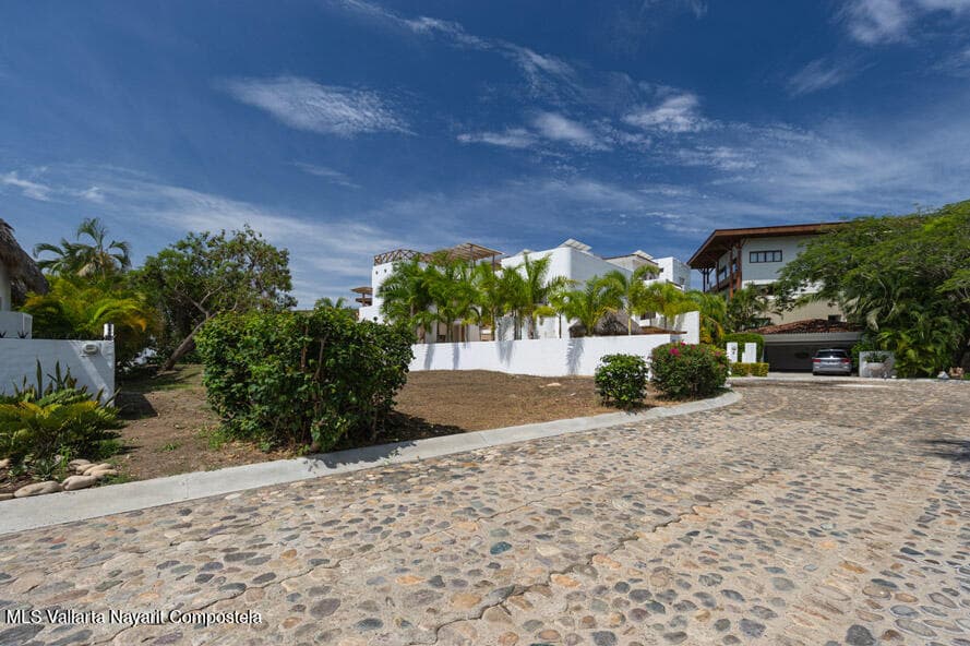23 La Playa Estates 40