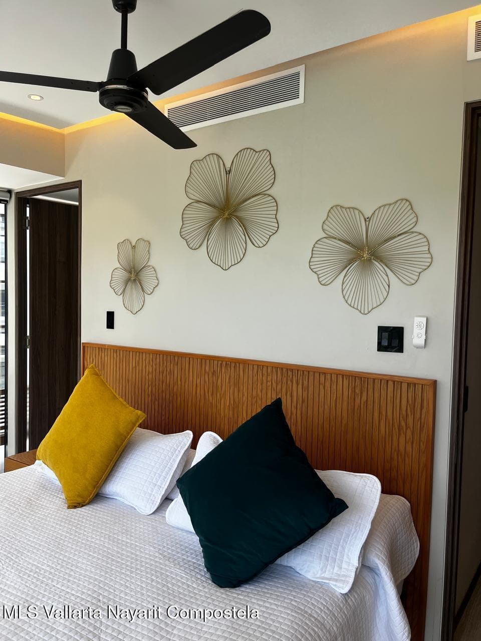 5 El Tizate Avenue 7