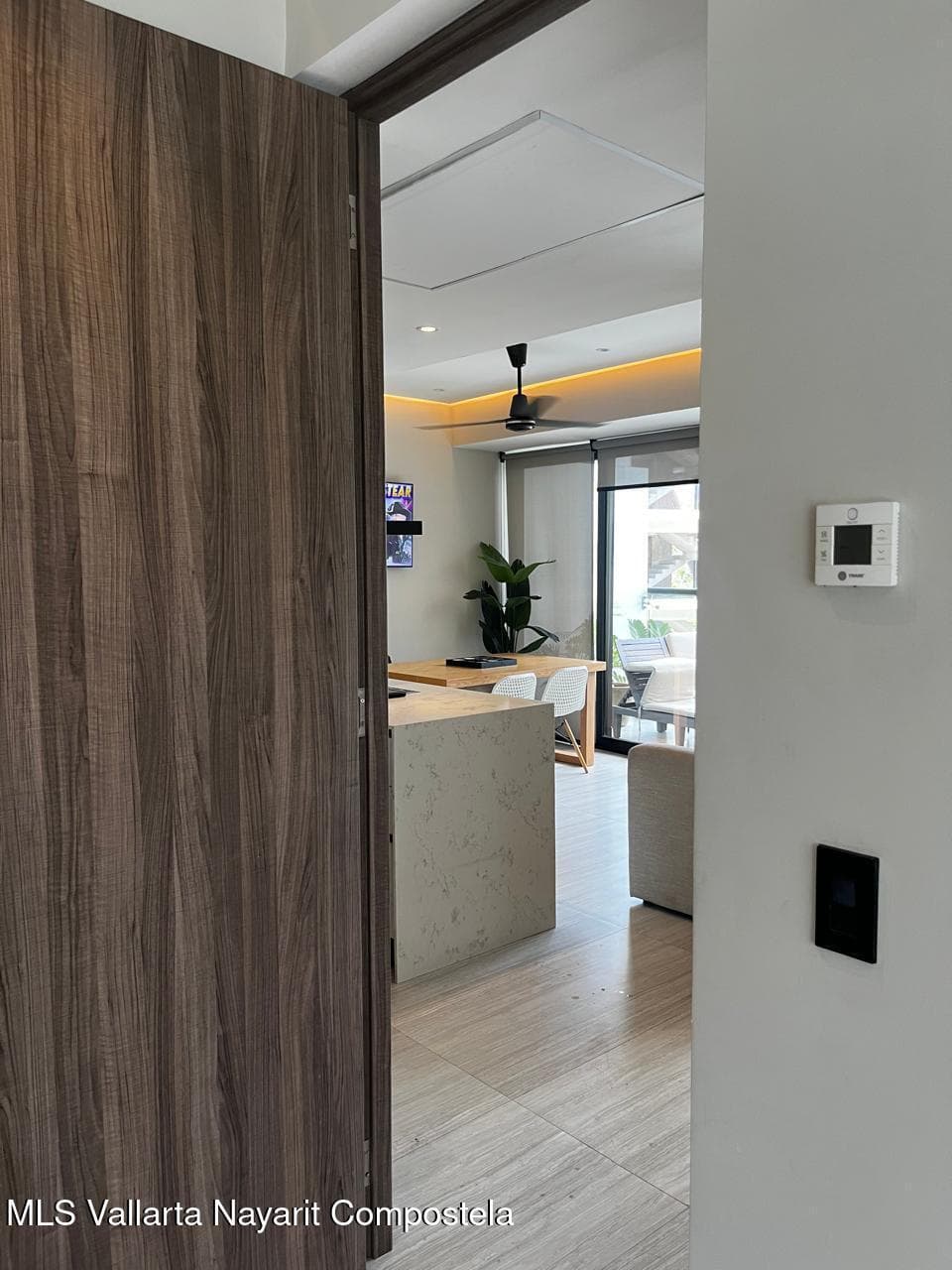 5 El Tizate Avenue 10