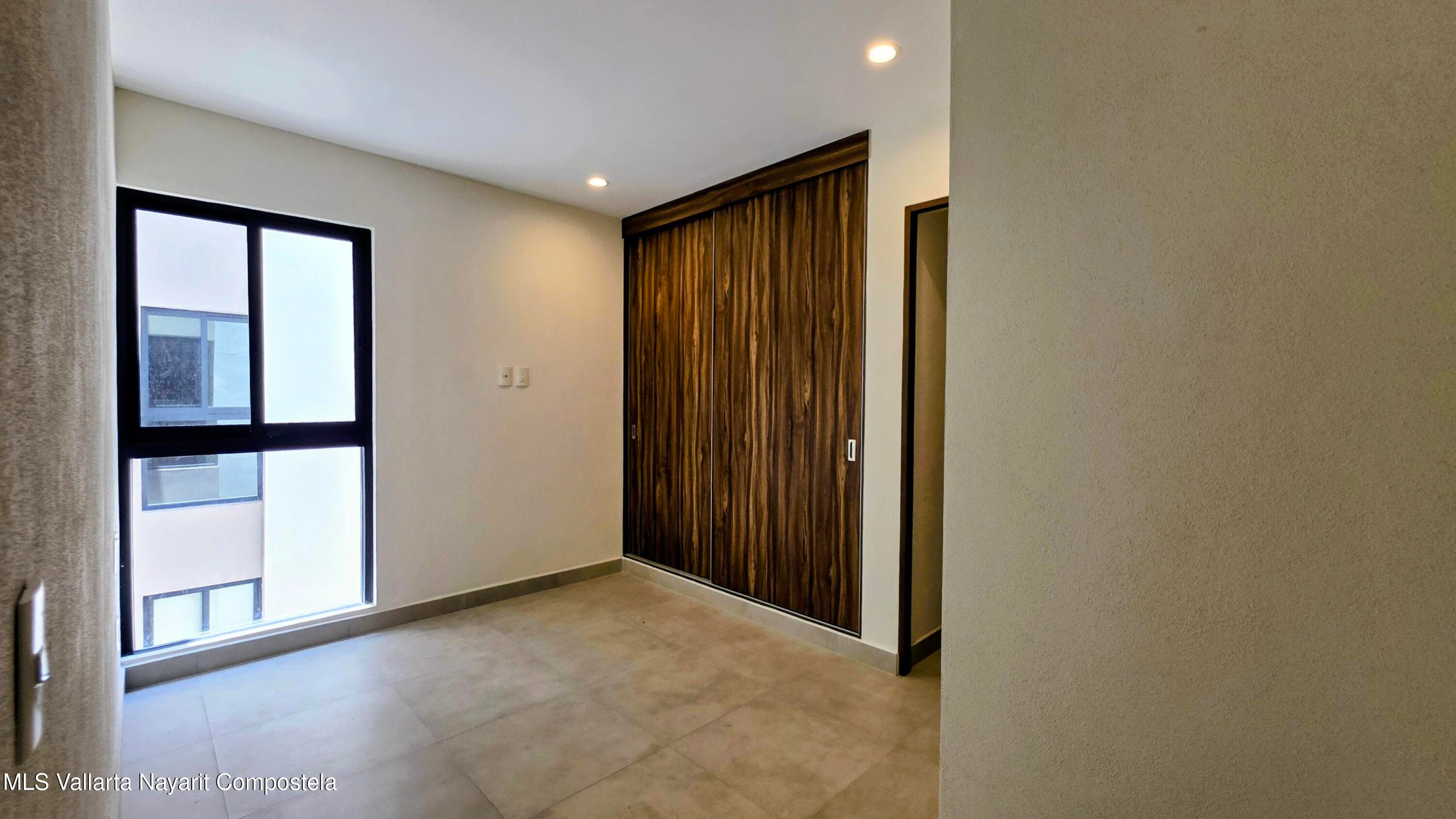 1200 Avenida Mexico 10