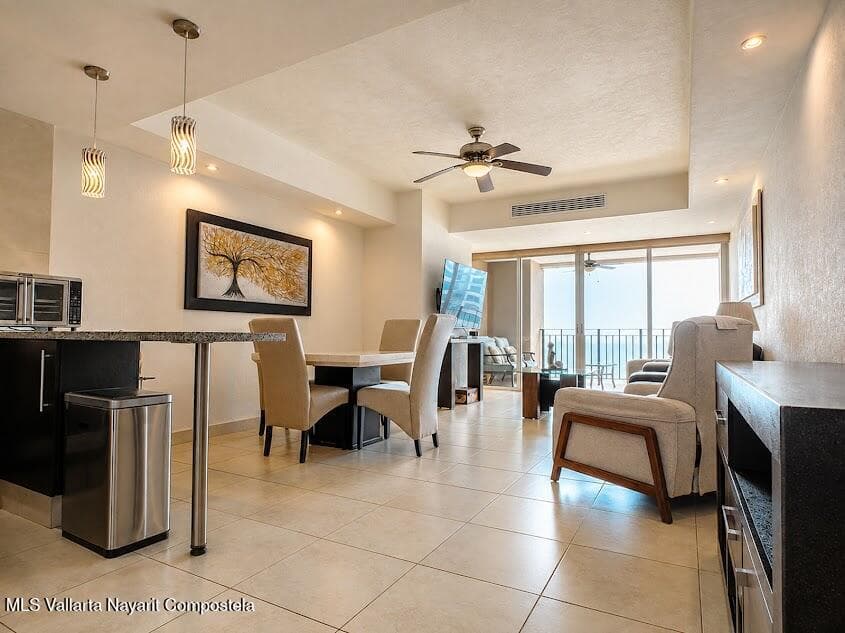 Grand Venetian 2