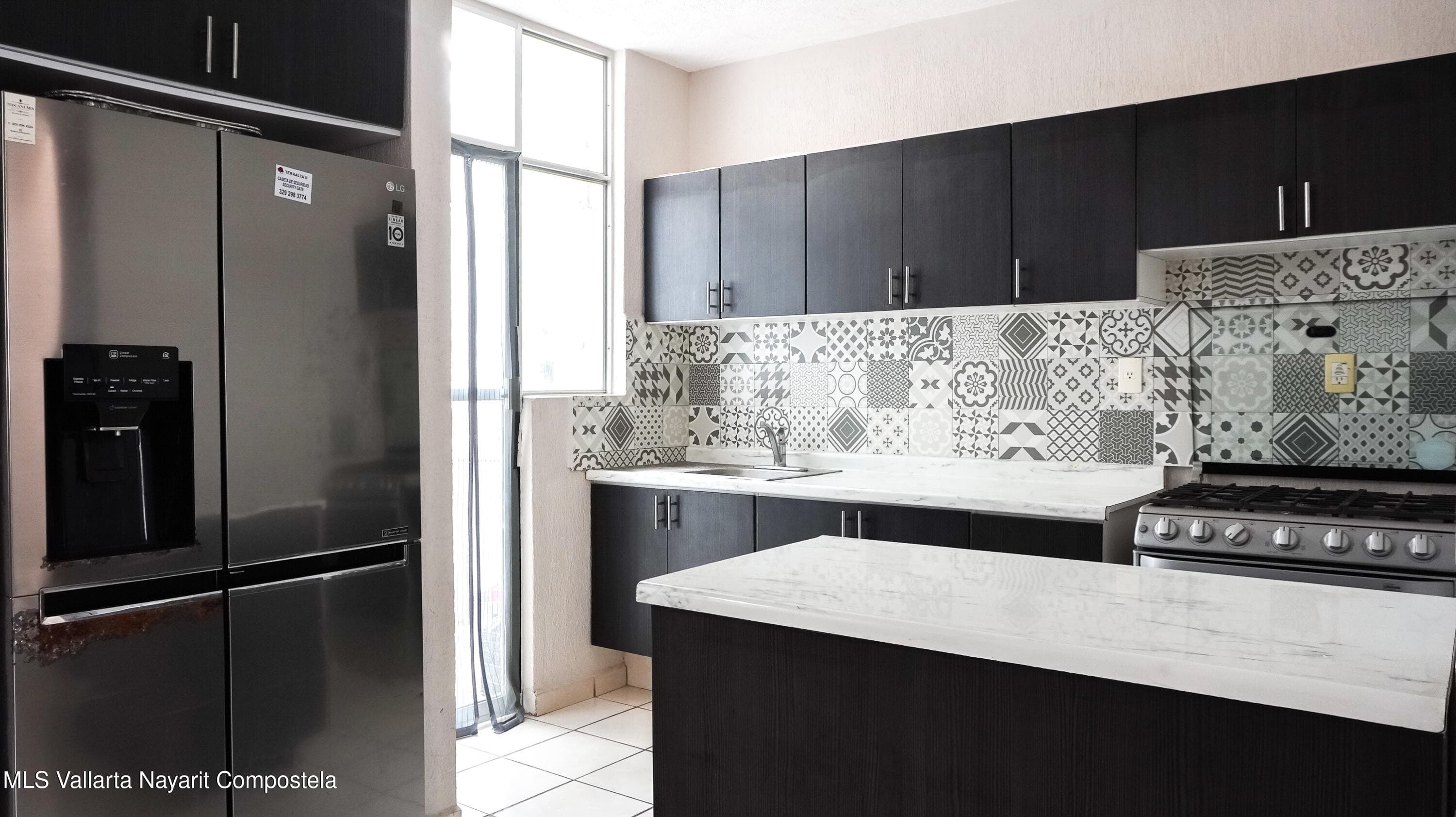 251 Laurel 4