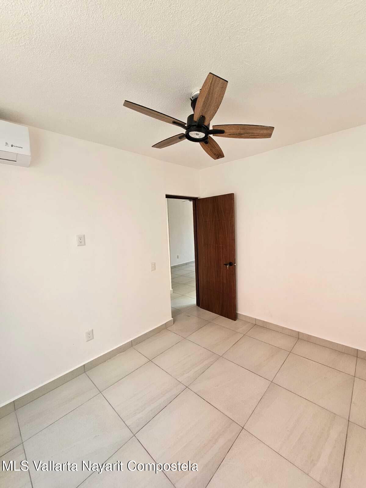 104 Calle Maple 9