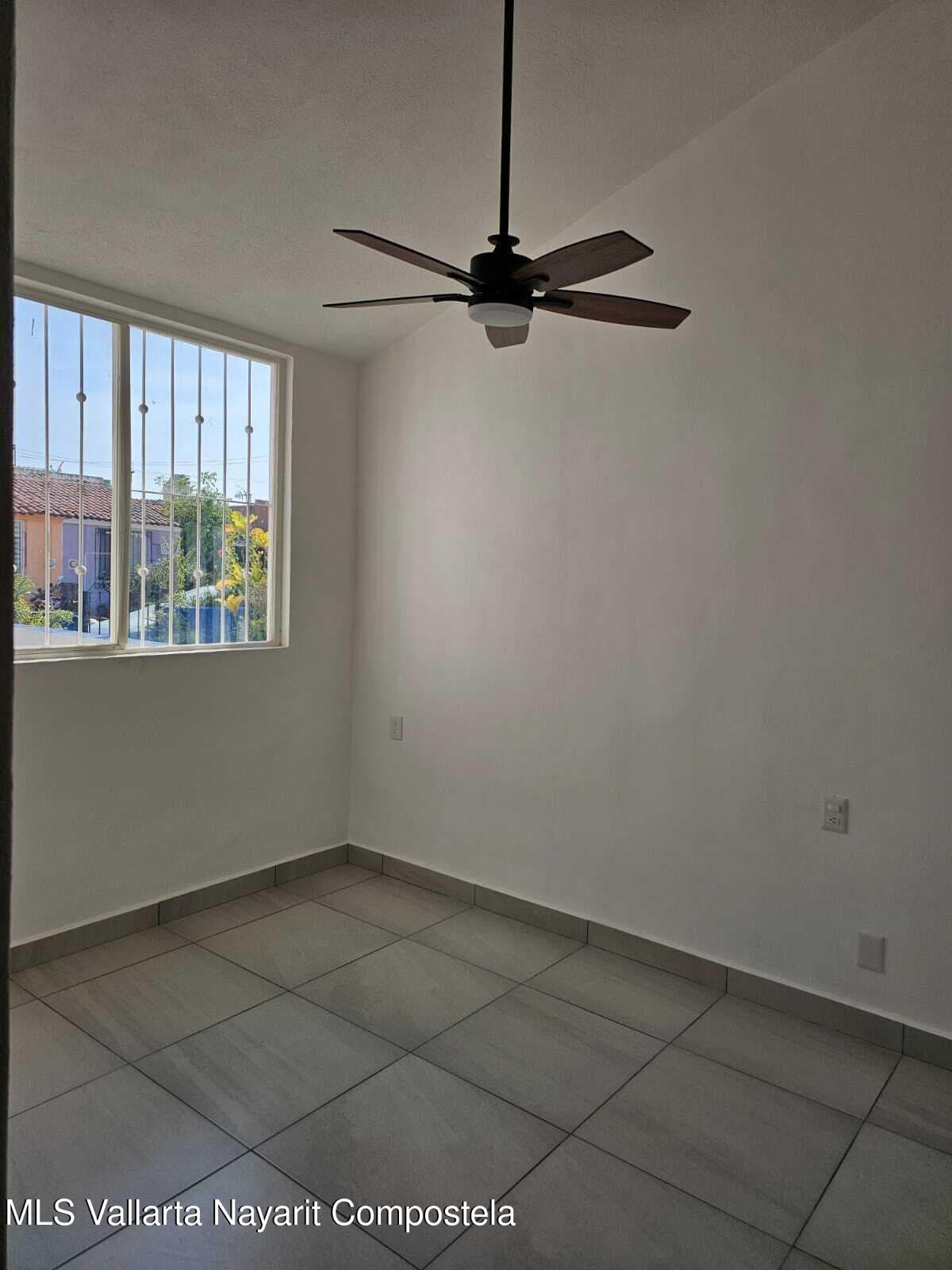 104 Calle Maple 11