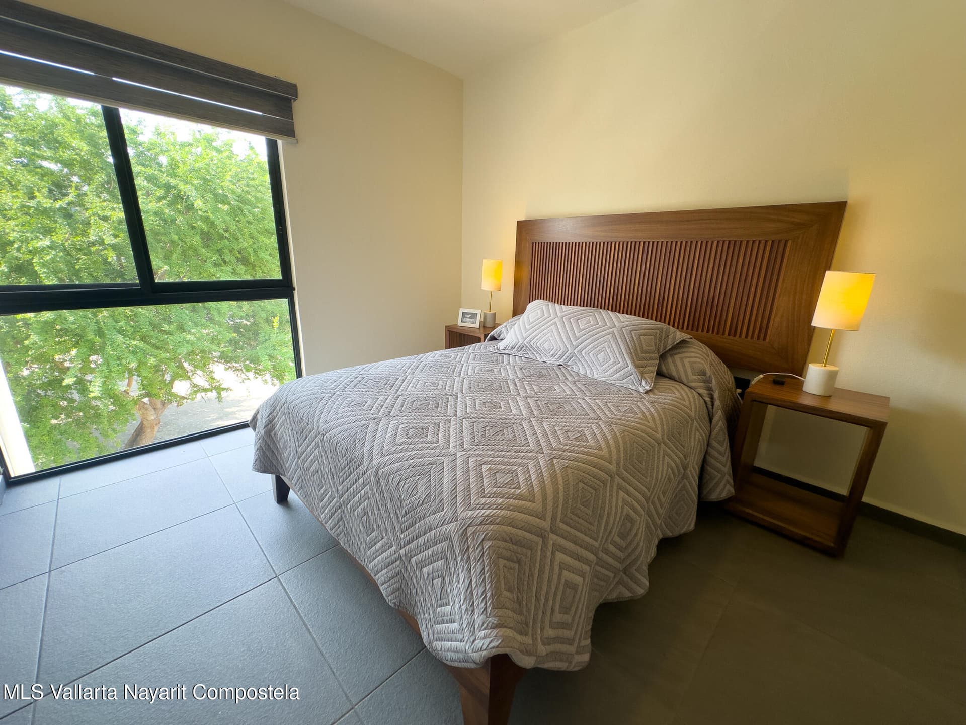 313 Paseo Foresta 16