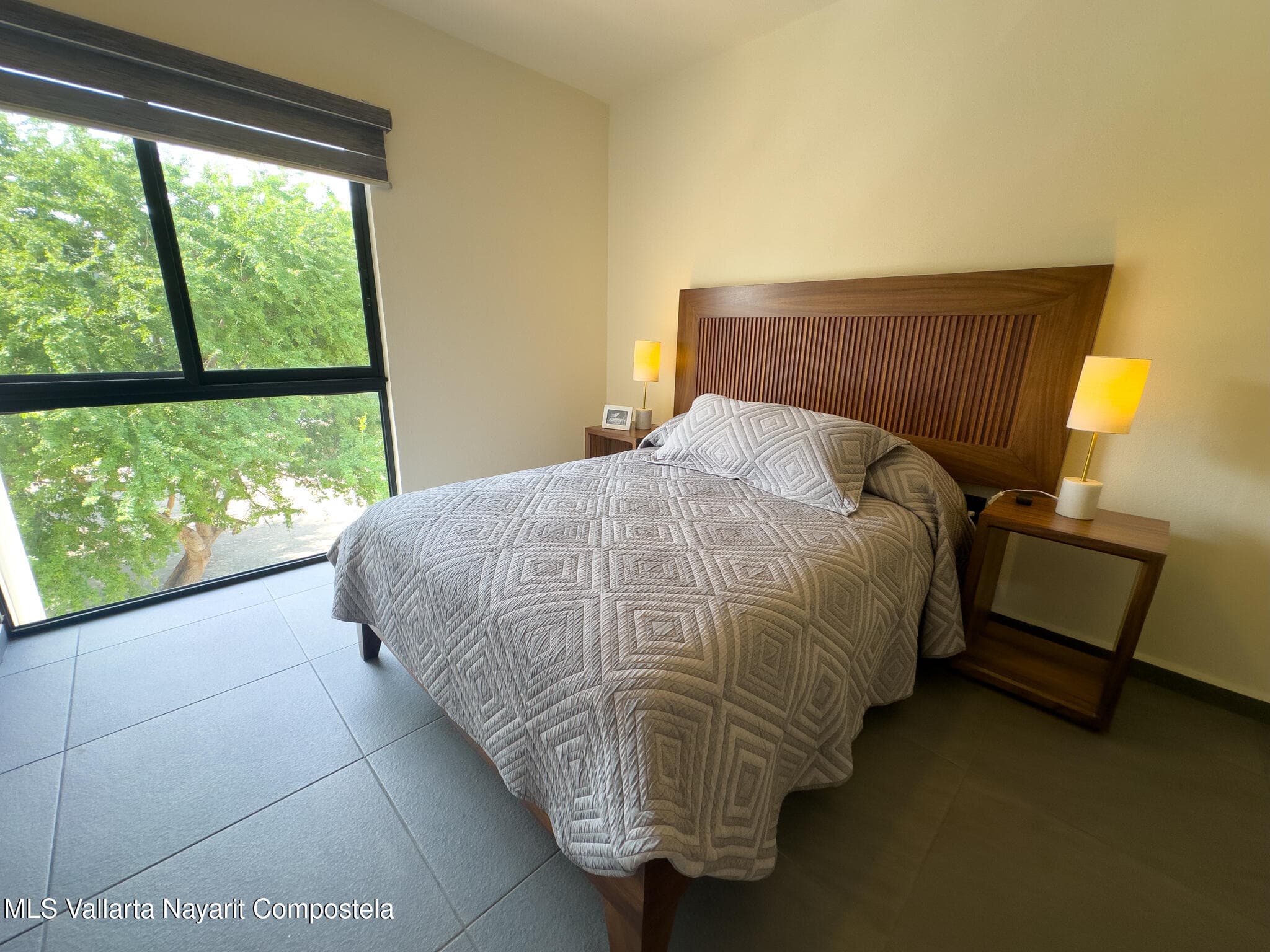 313 Paseo Foresta 16