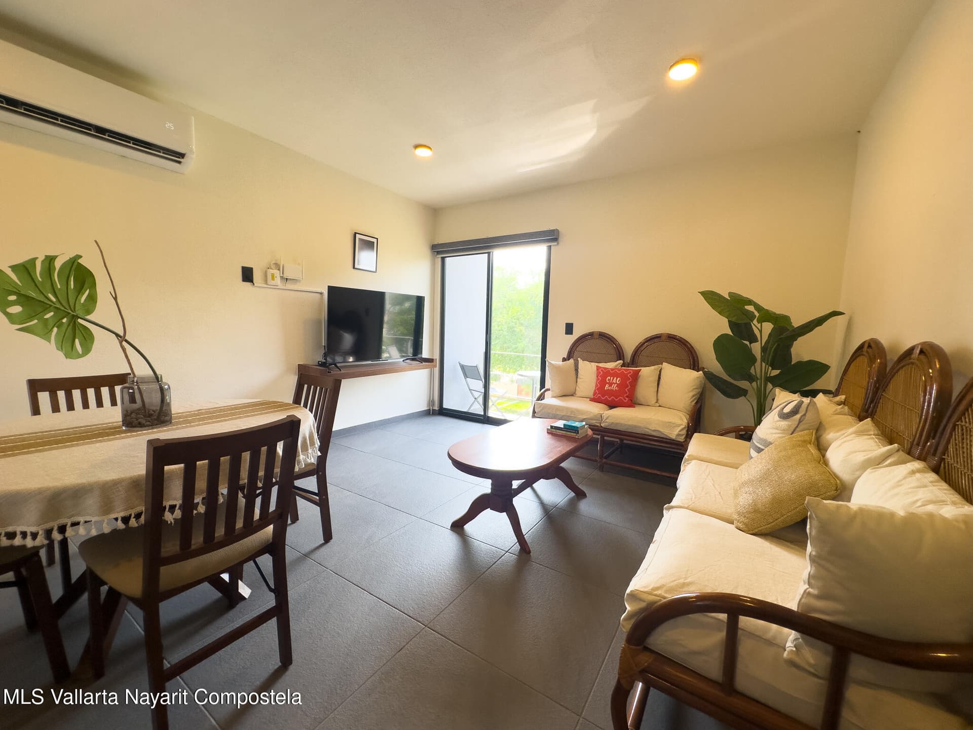 313 Paseo Foresta 9