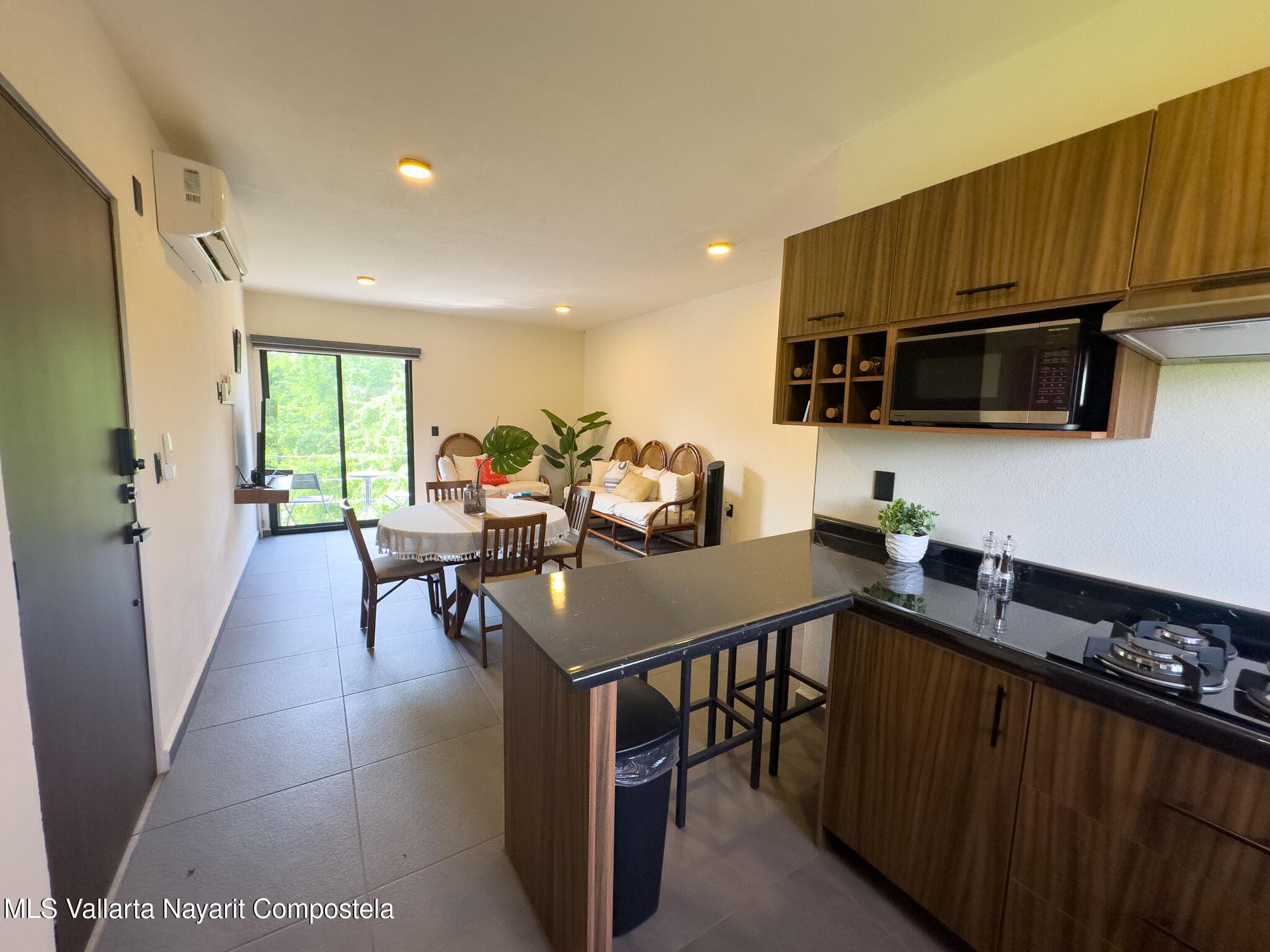 313 Paseo Foresta 4