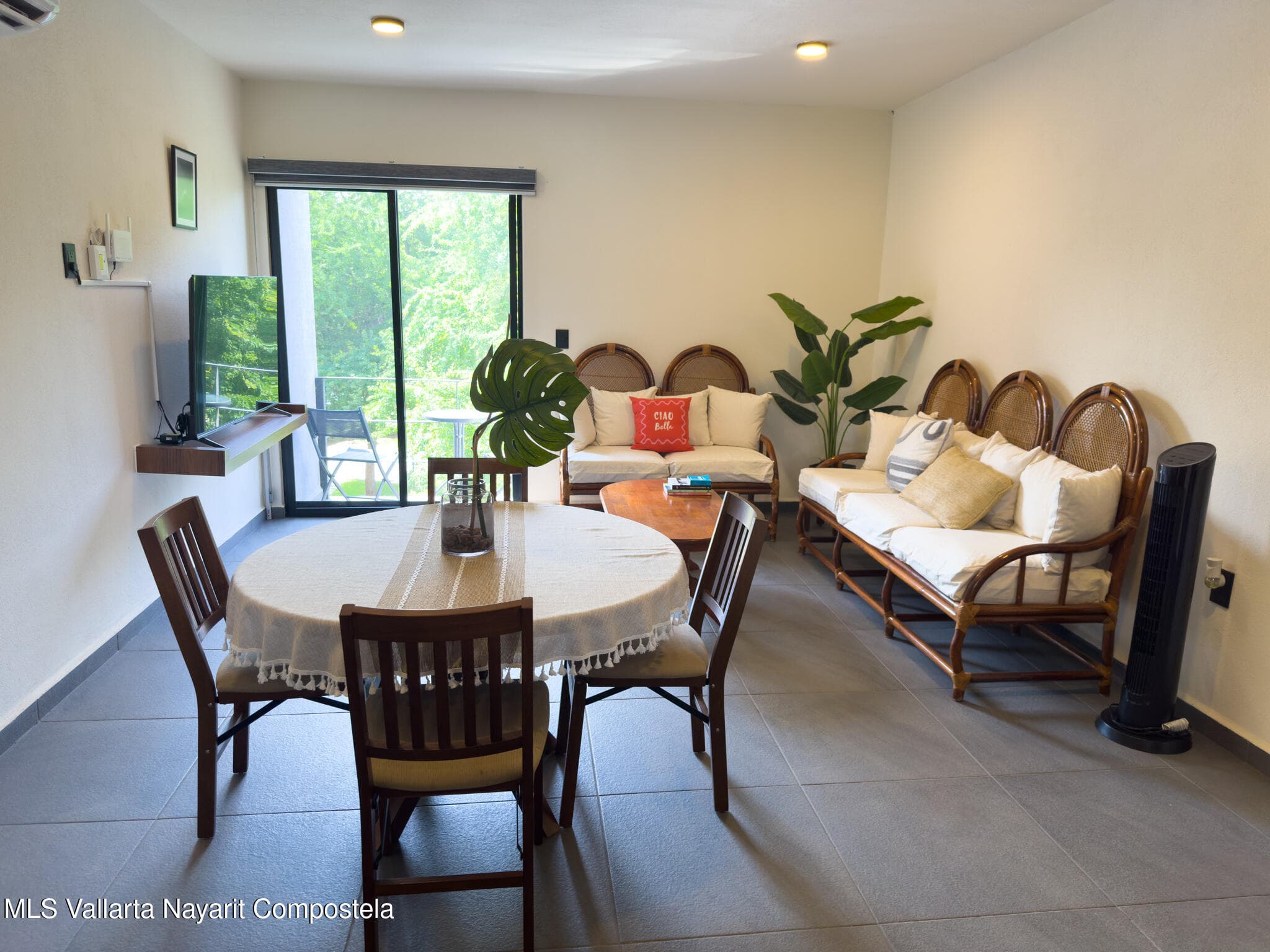 313 Paseo Foresta 8