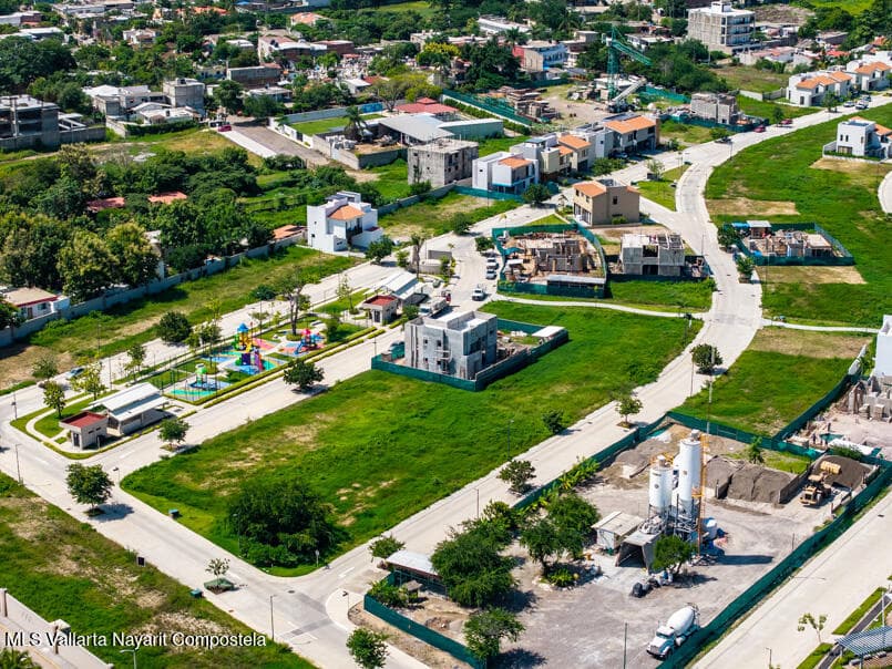145 Blvd. Nayarit 16