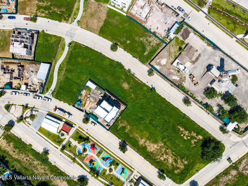 145 Blvd. Nayarit 20