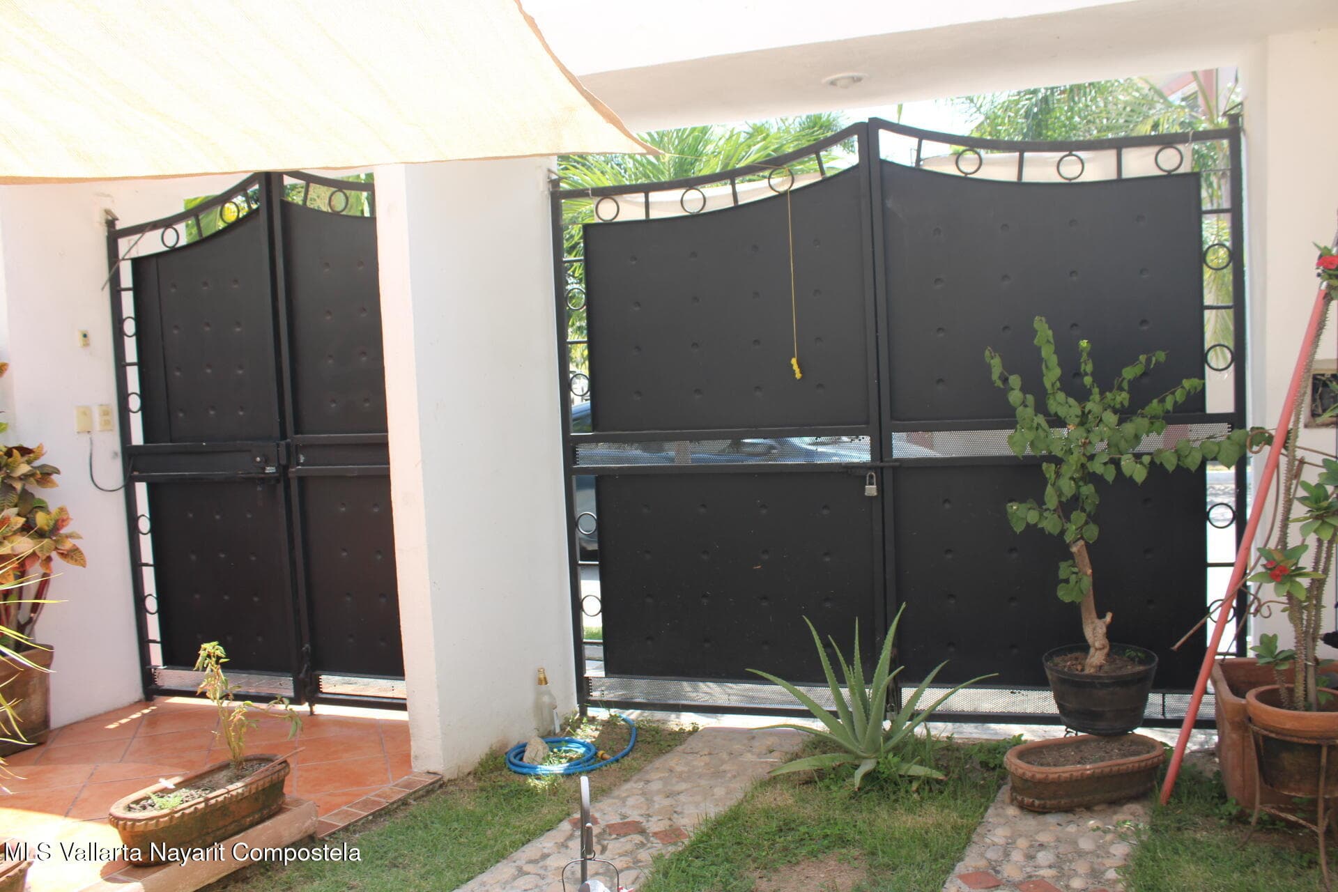 132 Paseo Pierre Faure 4