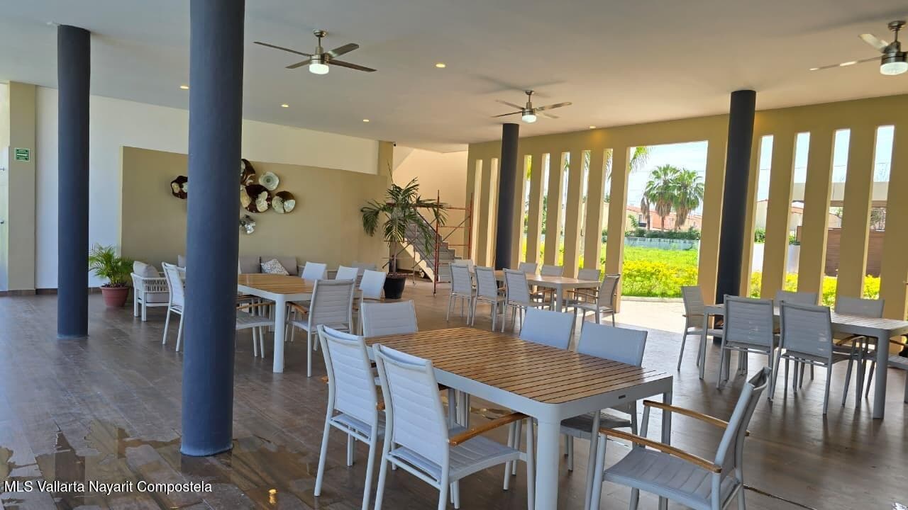 158 UP 75 Av. Palma del Rey 8