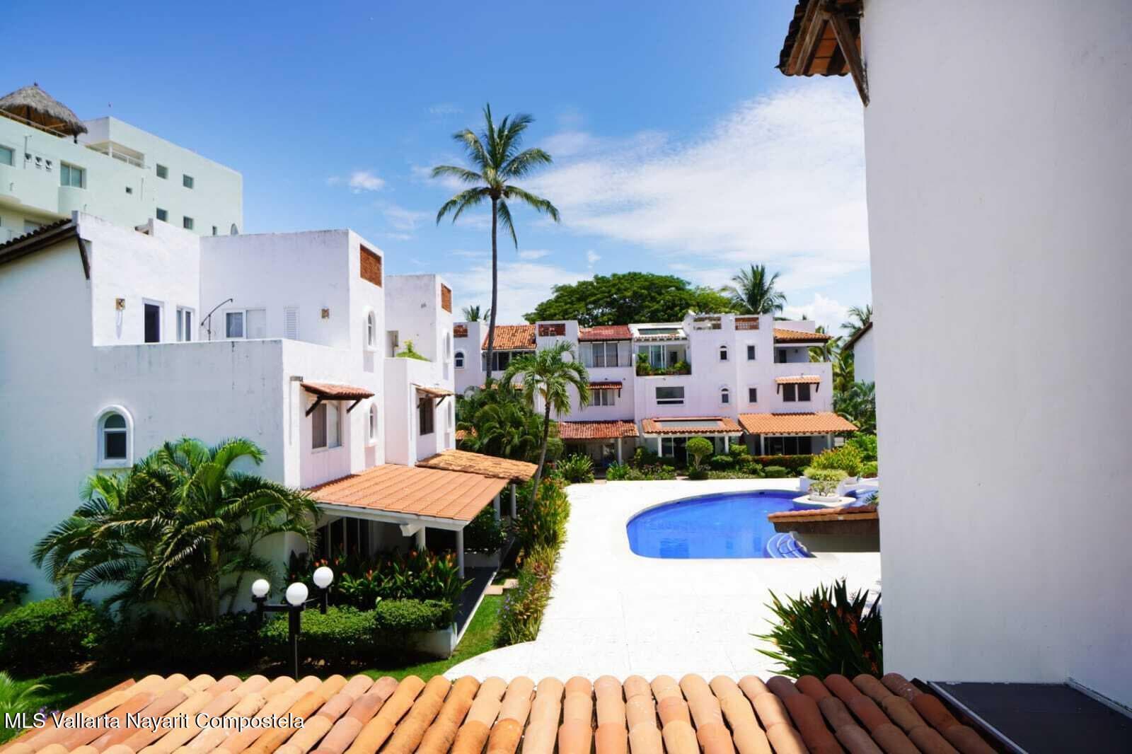 54 Paseo de los Cocoteros 19