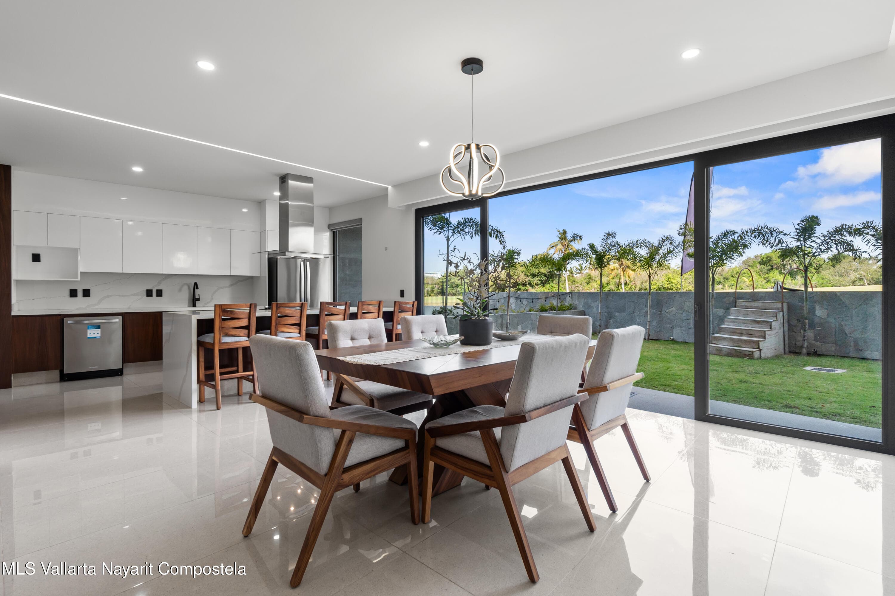NA CONDOMINIO RESIDENCIAL FLAMING C-4 7