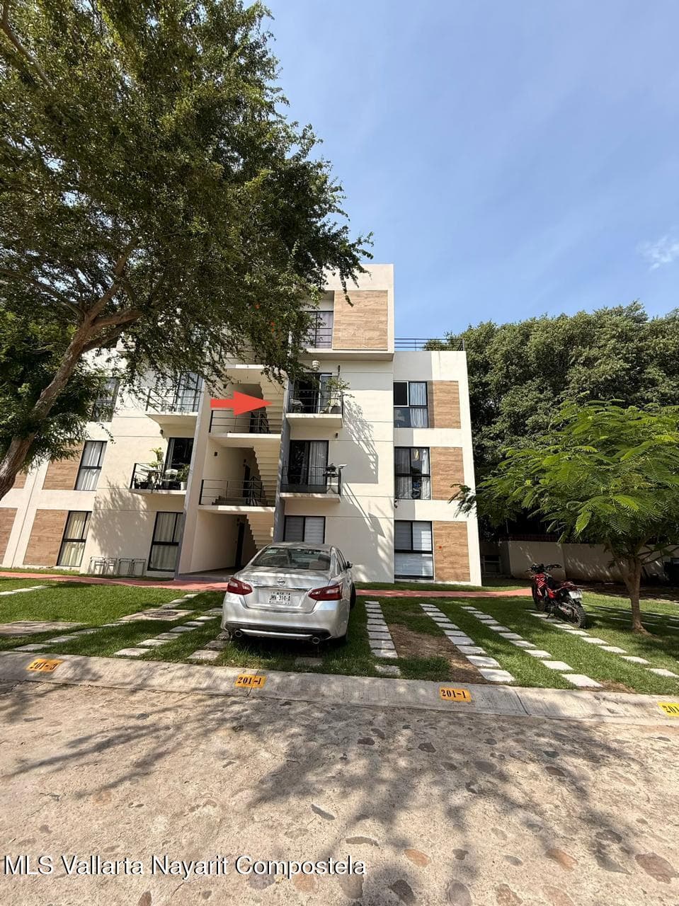 201 Paseo Foresta TORRE A 12