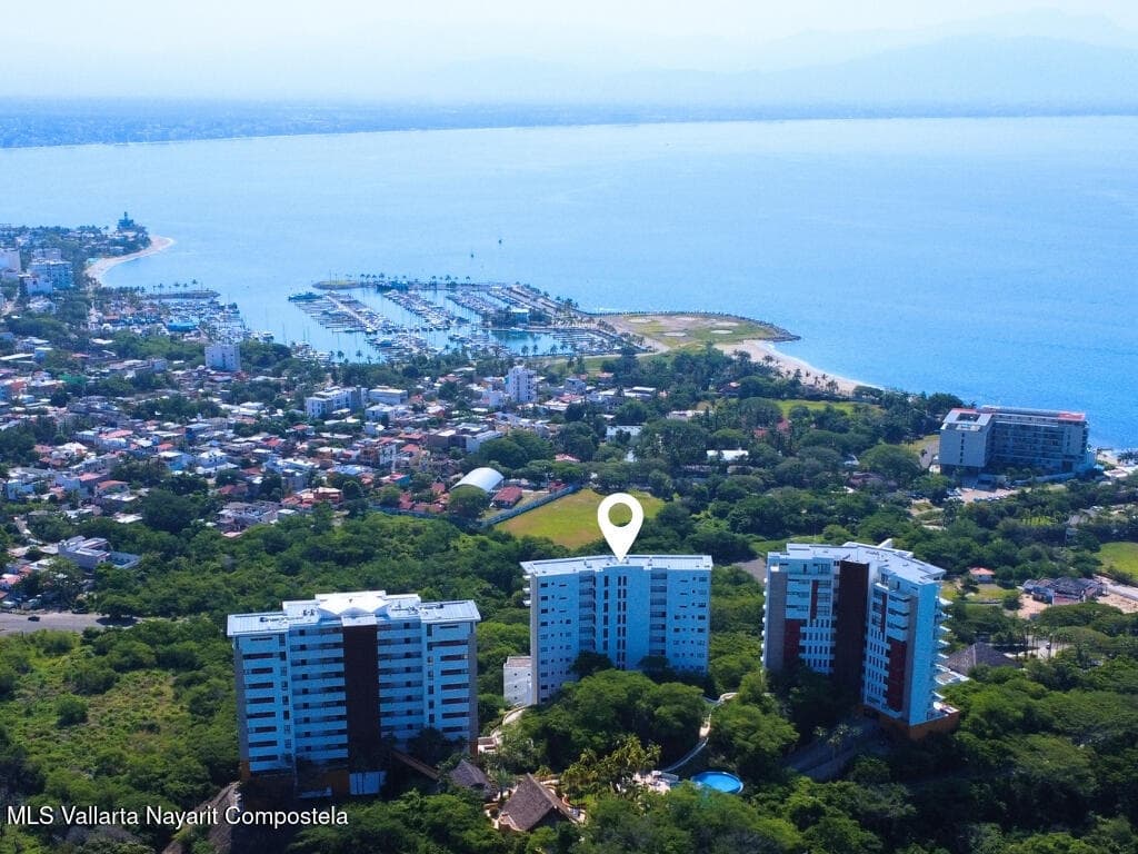 300 Carretera a Punta Mita km 2.6 4