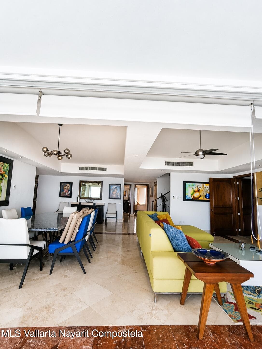 Grand Venetian 30