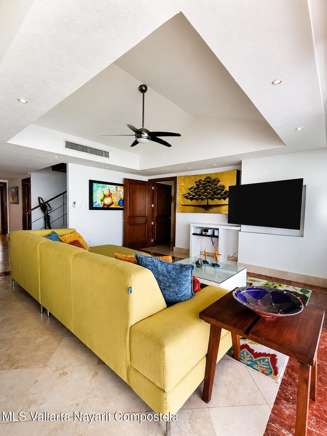 Grand Venetian 32