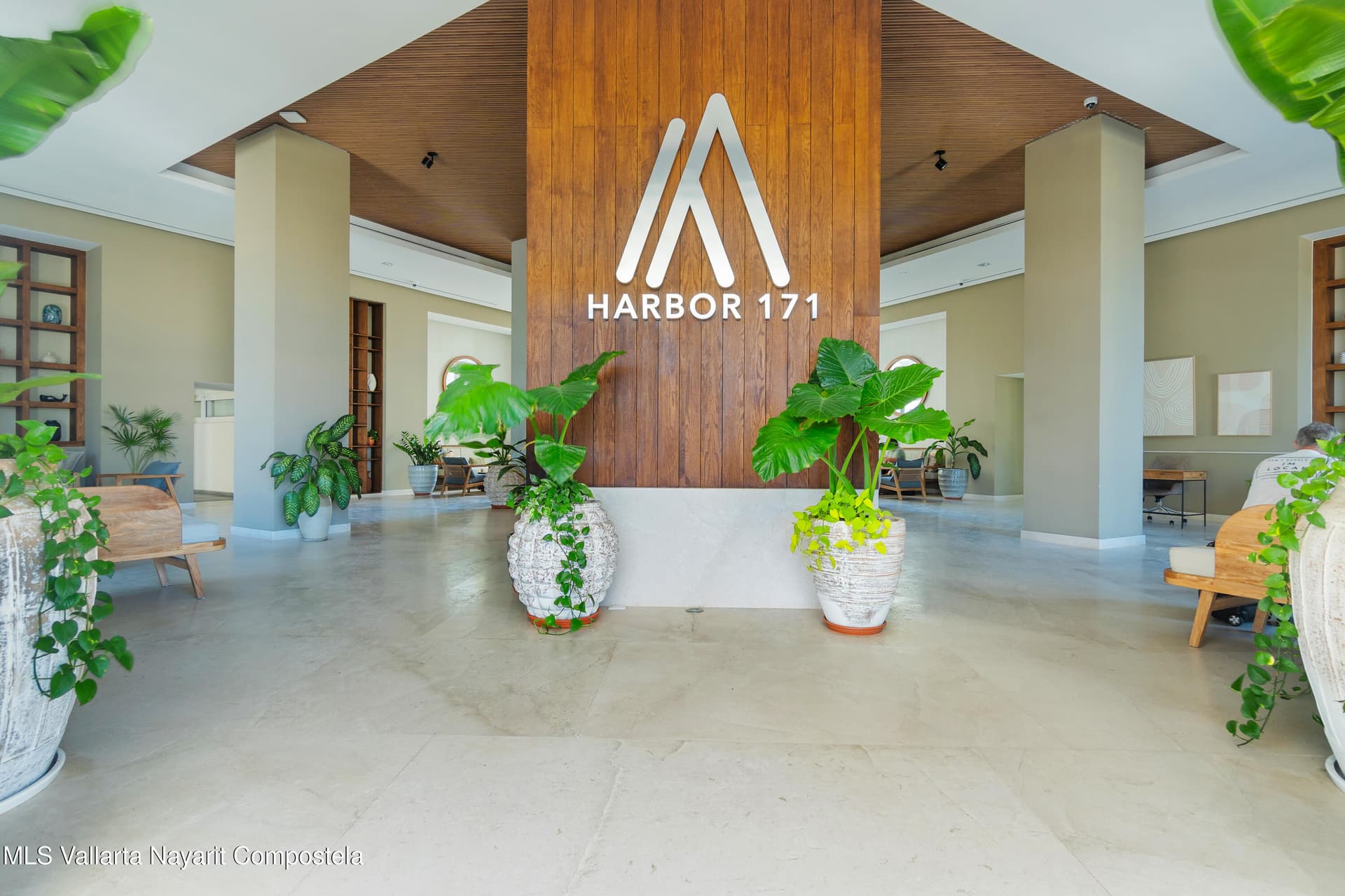 Harbor 171 21