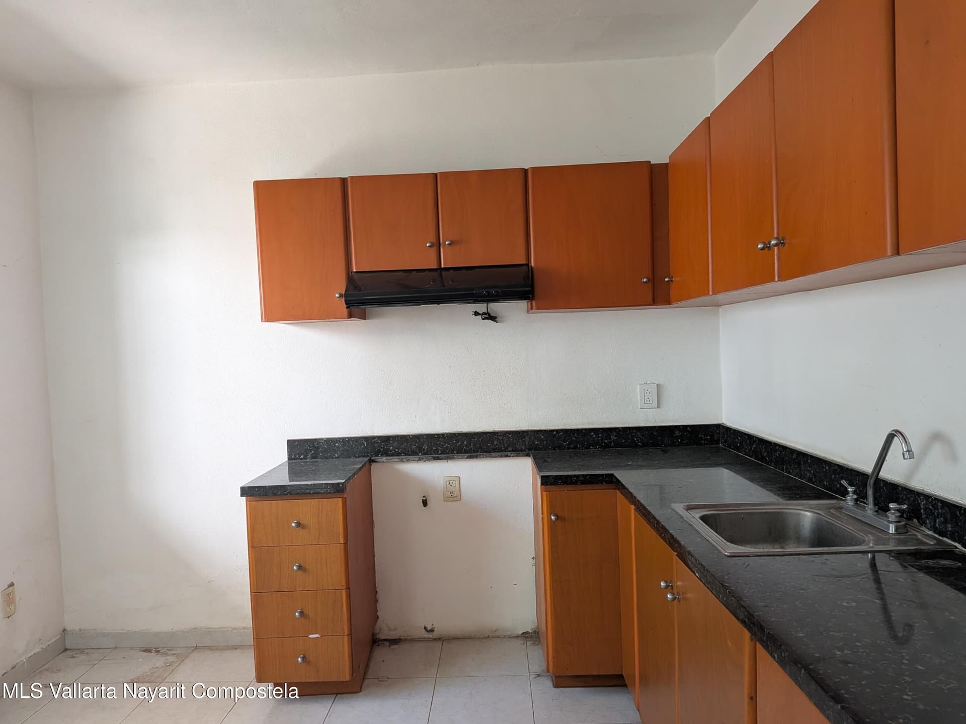 364 Avenida los tules