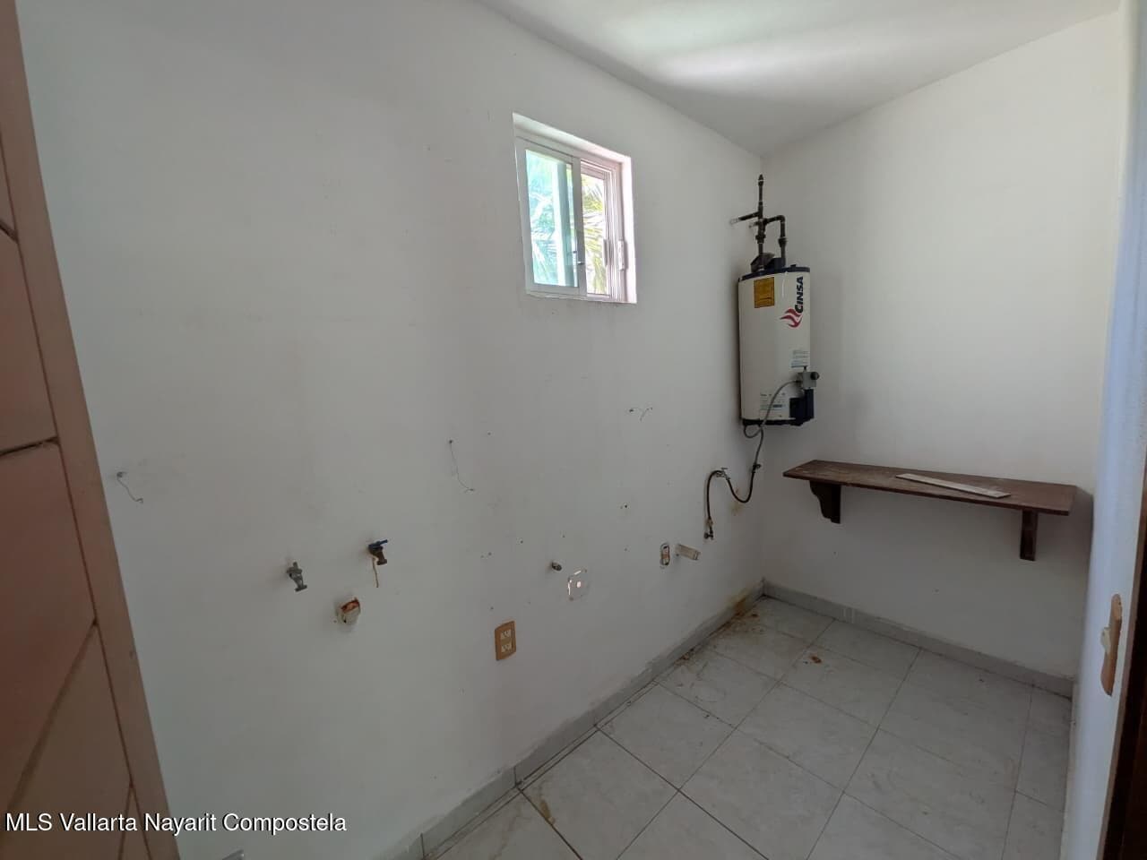 364 Avenida los tules 10