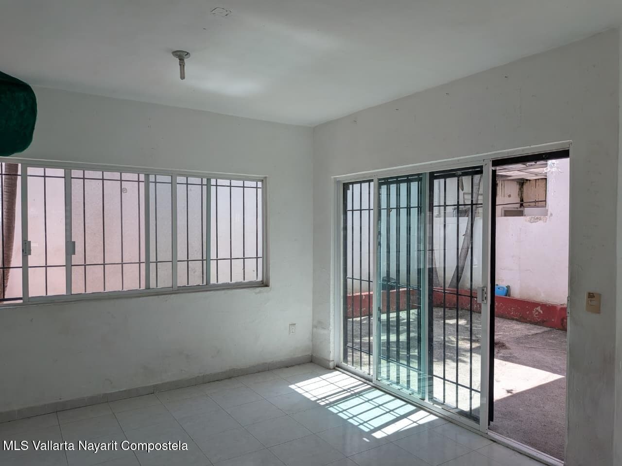 364 Avenida los tules 7