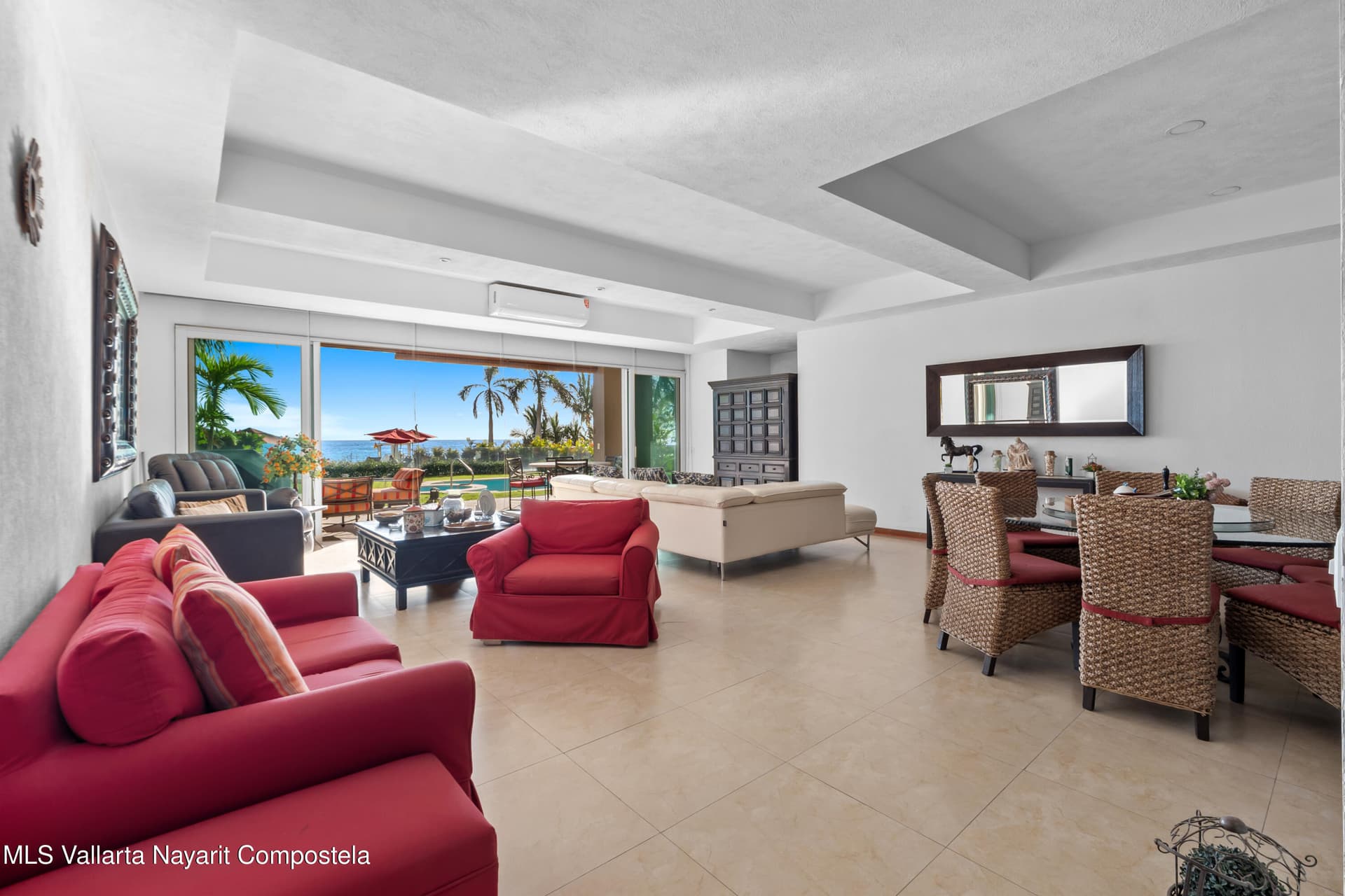 Grand Venetian 2