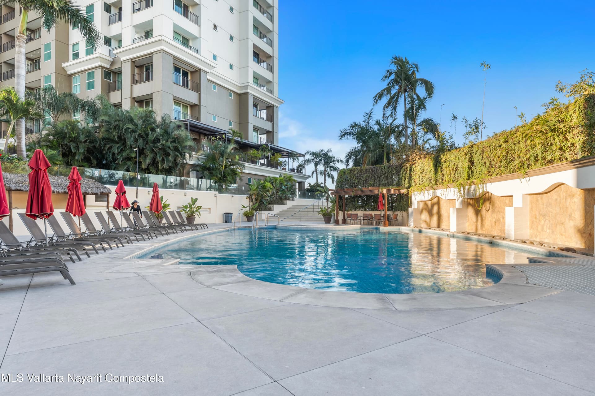 Grand Venetian 27