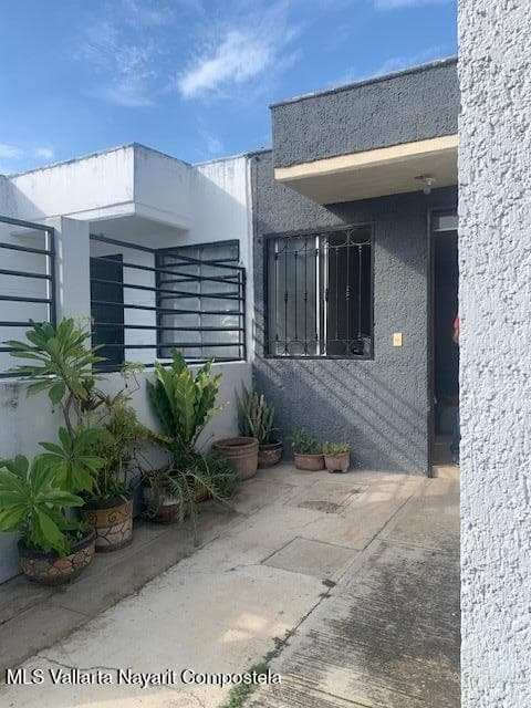 199 Valle de Acatlan 3