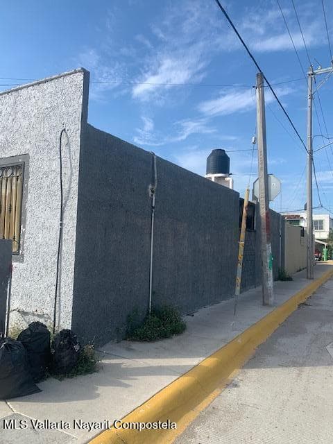 199 Valle de Acatlan 4