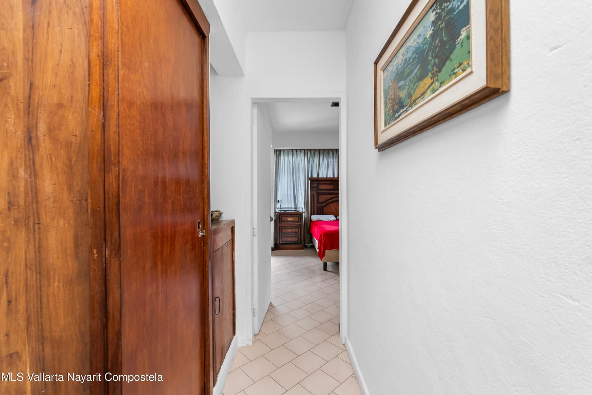 444 Calle Havre 18