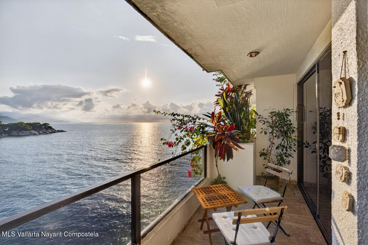 La Jolla De Mismaloya 4