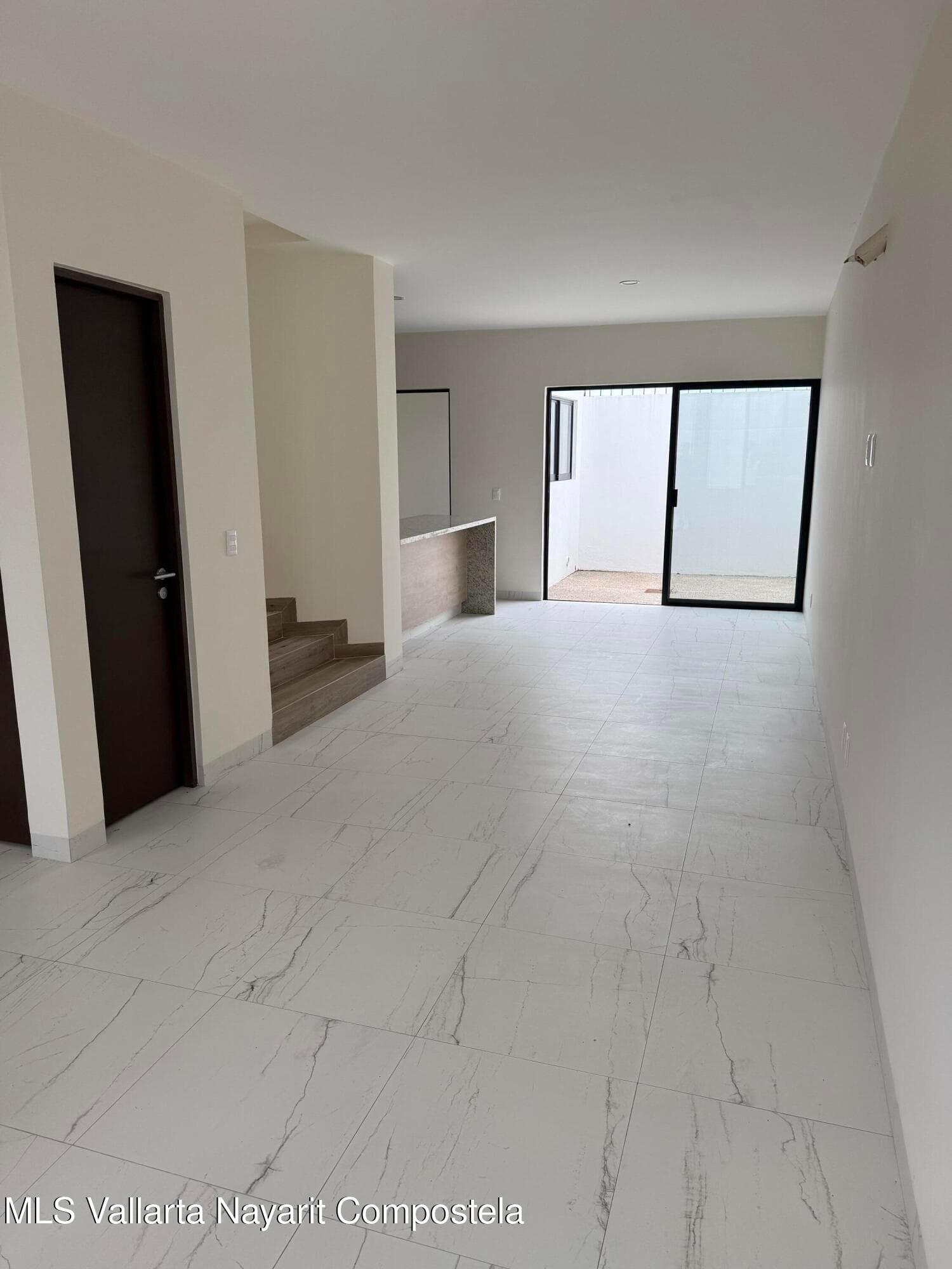10 Av. Paseo Vallarta 3