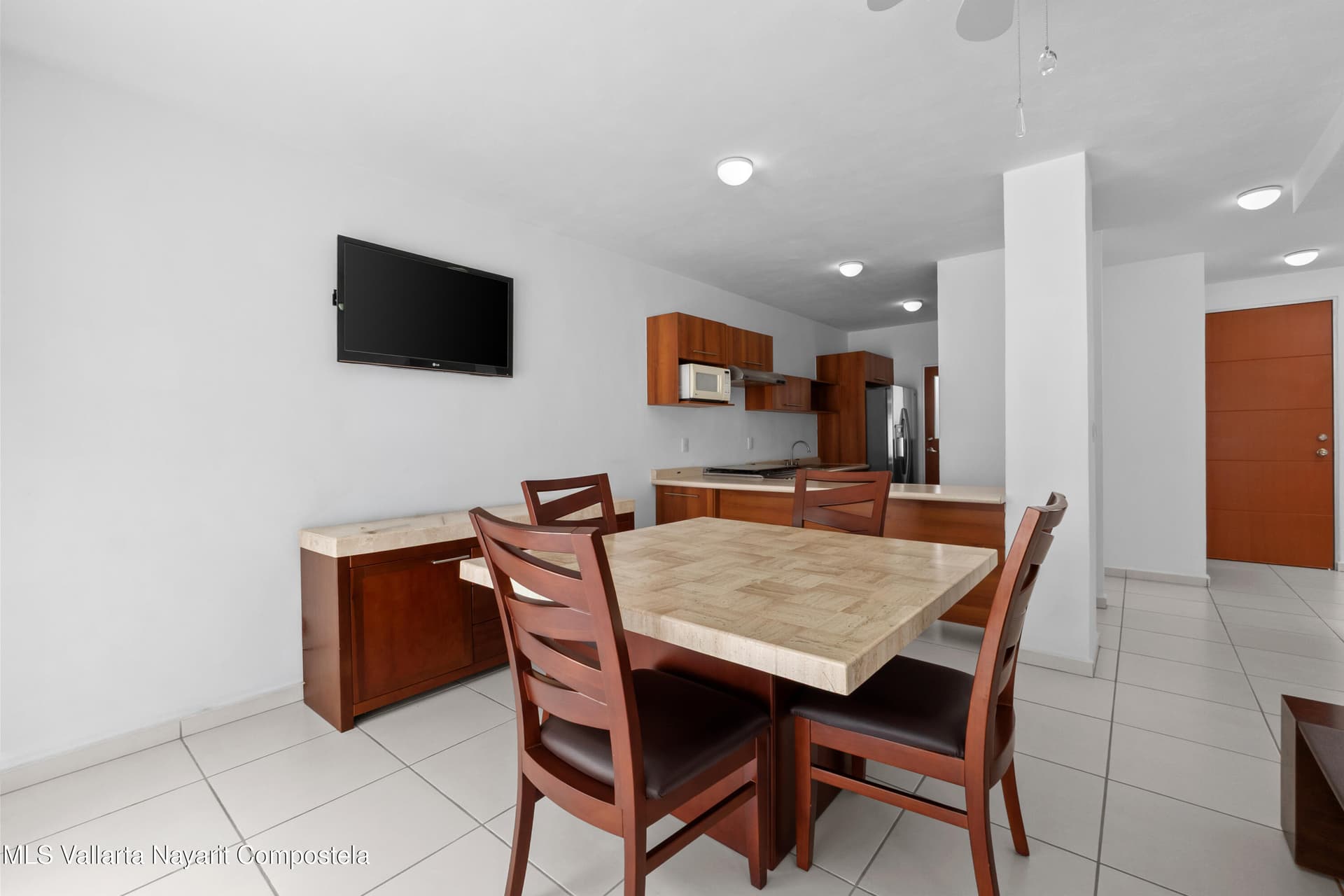 232 Paseo Vulcano 10