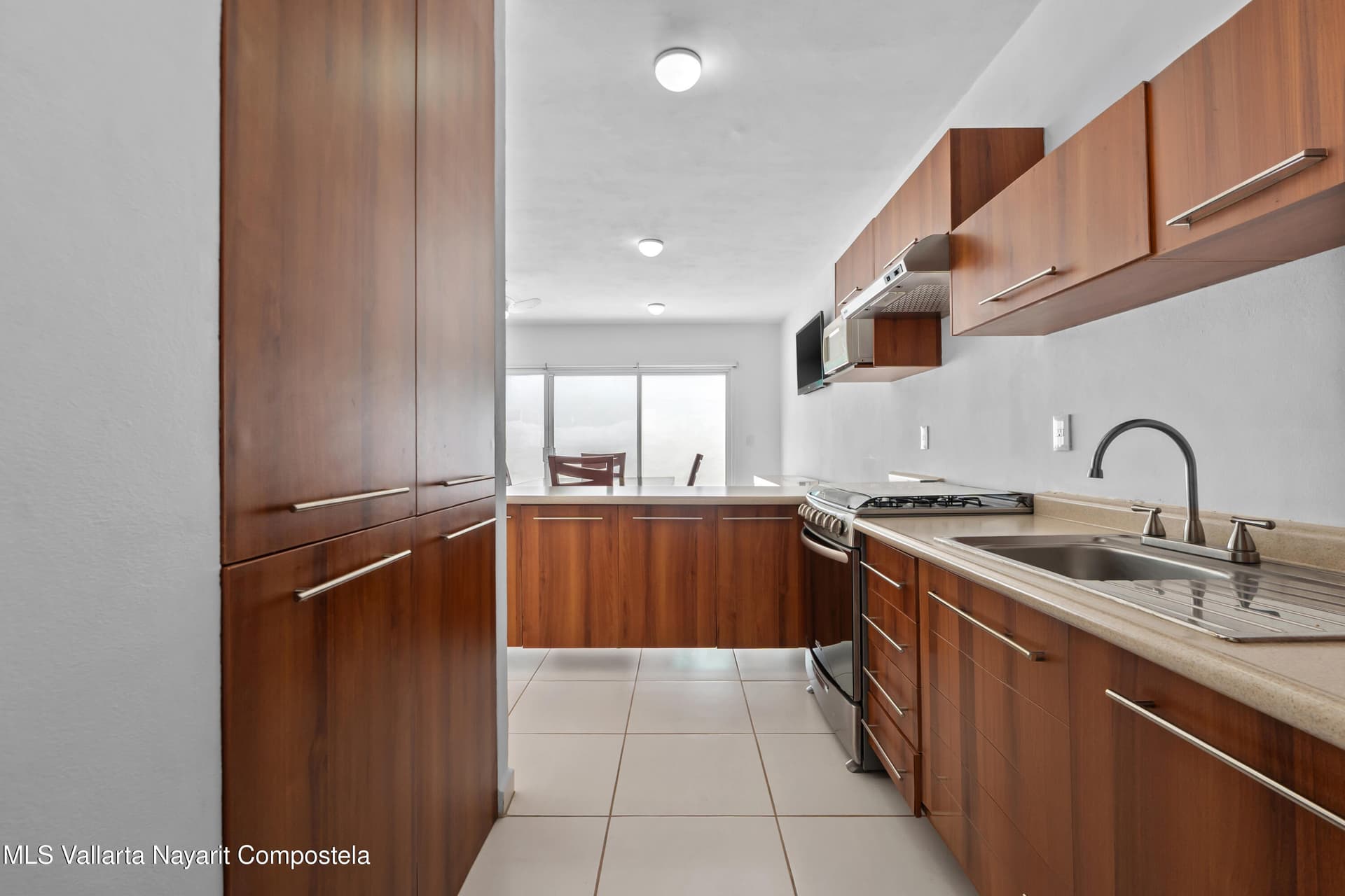 232 Paseo Vulcano 19