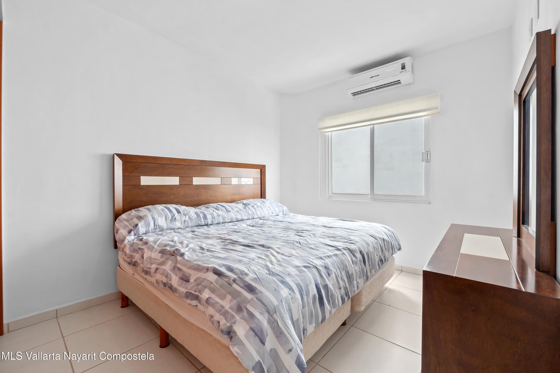 232 Paseo Vulcano 32