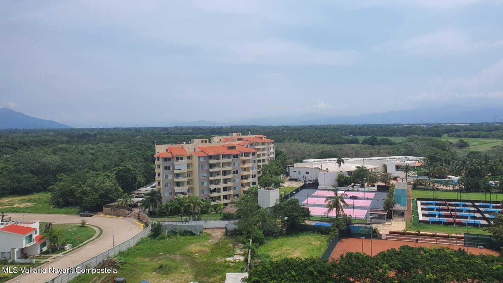 Flamingos Sport Residence II 24