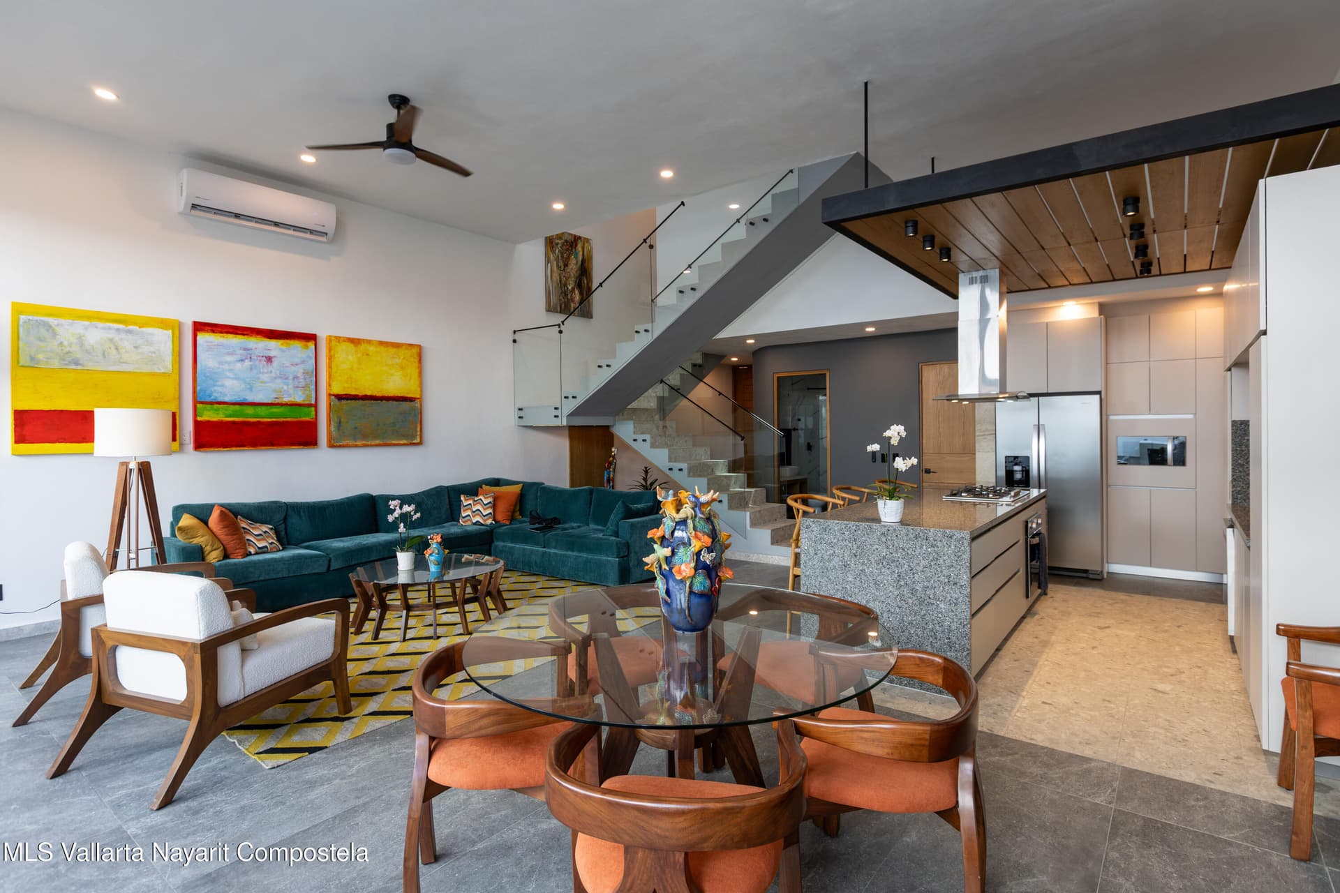 165 LAGO SUPERIOR Calle 3