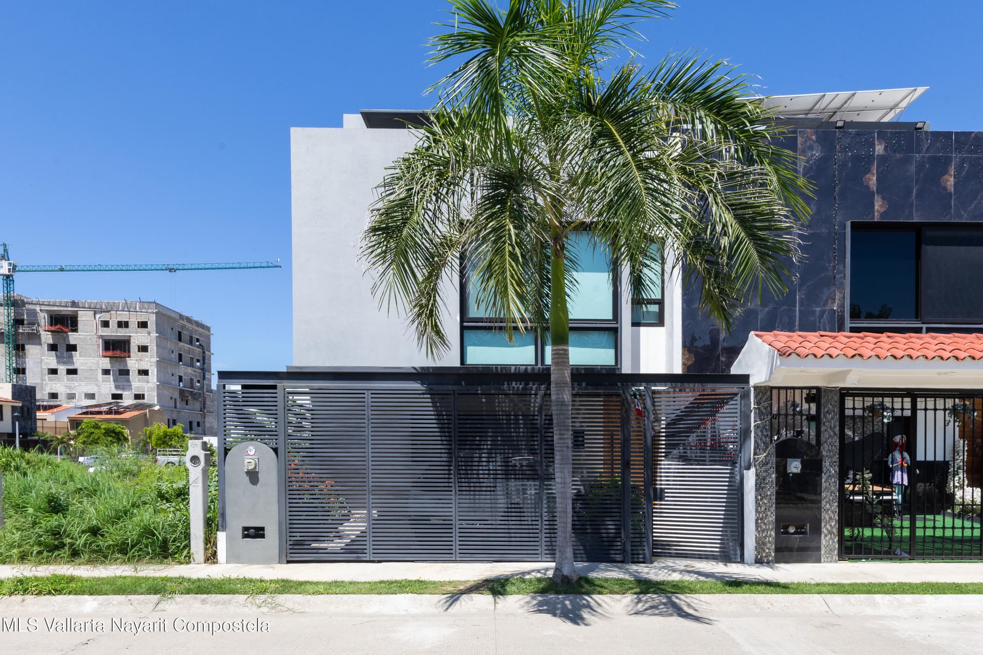 165 LAGO SUPERIOR Calle 12