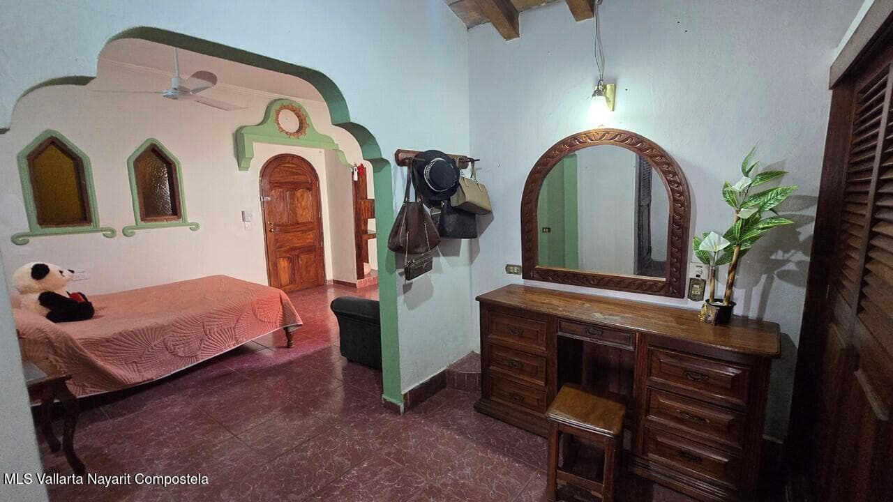 171 Francisco I. Madero 11
