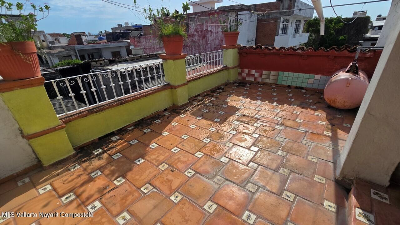 171 Francisco I. Madero 21