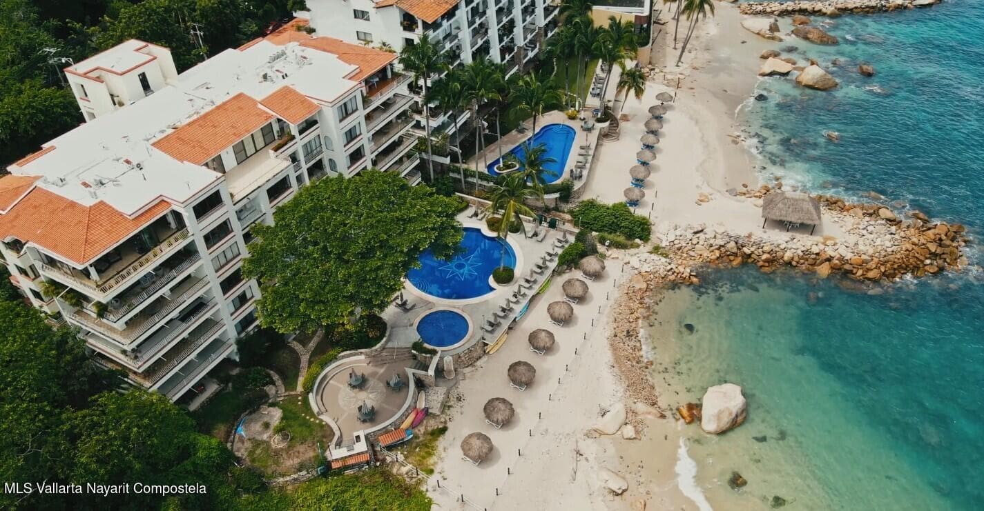 Playa Esmeralda 2