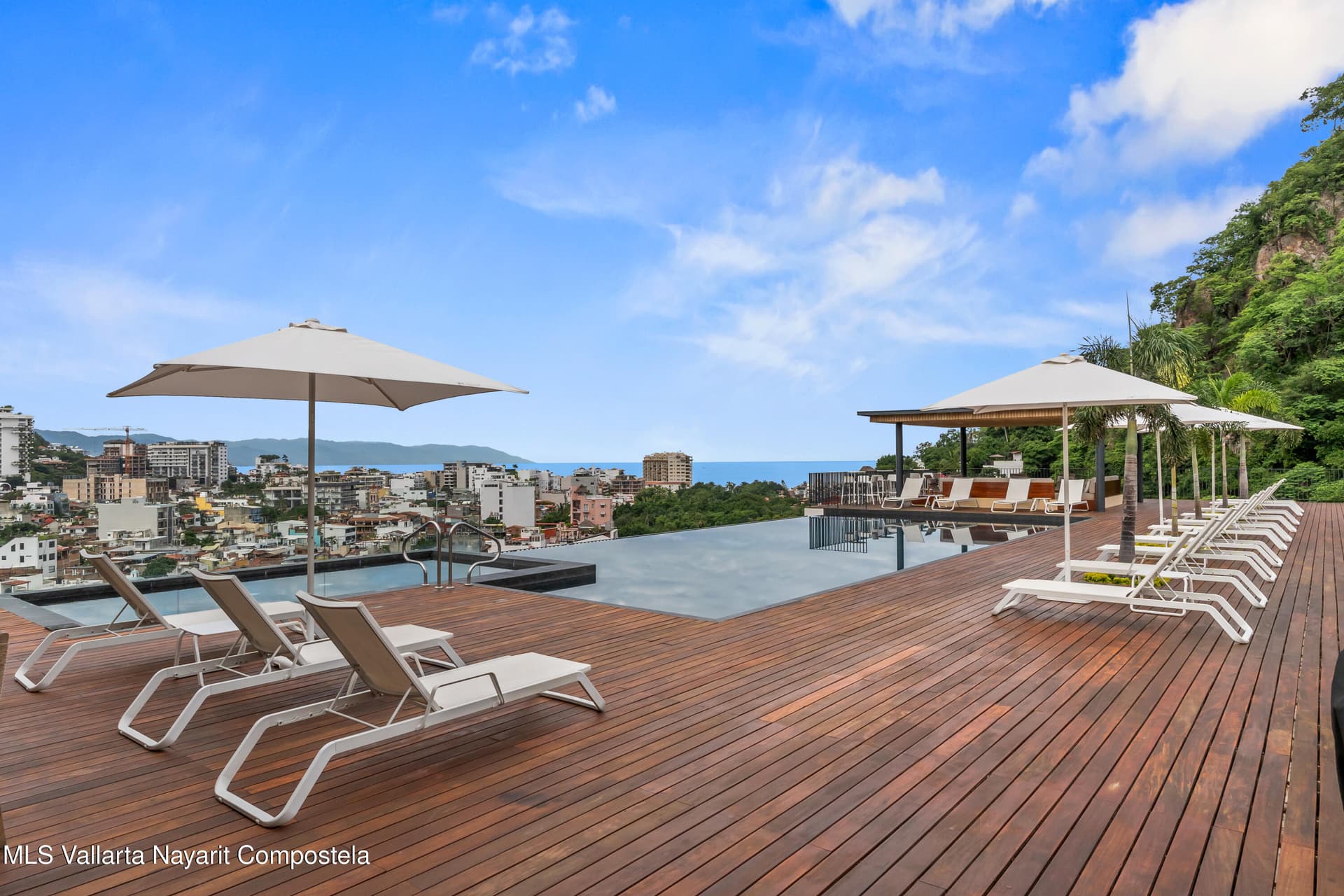 Oasis at Riviera Cuale 19