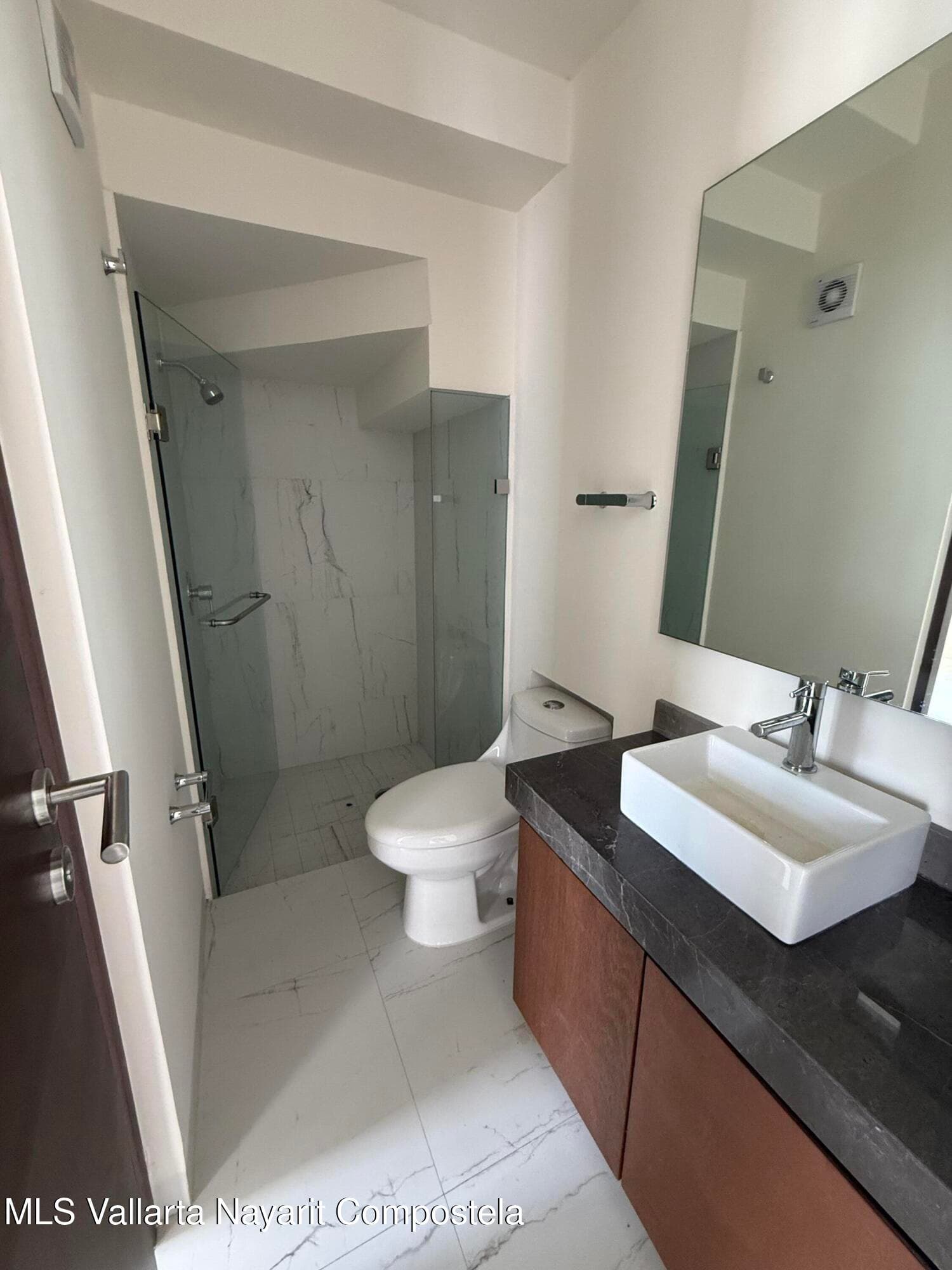 10 Av. Paseo Vallarta 15